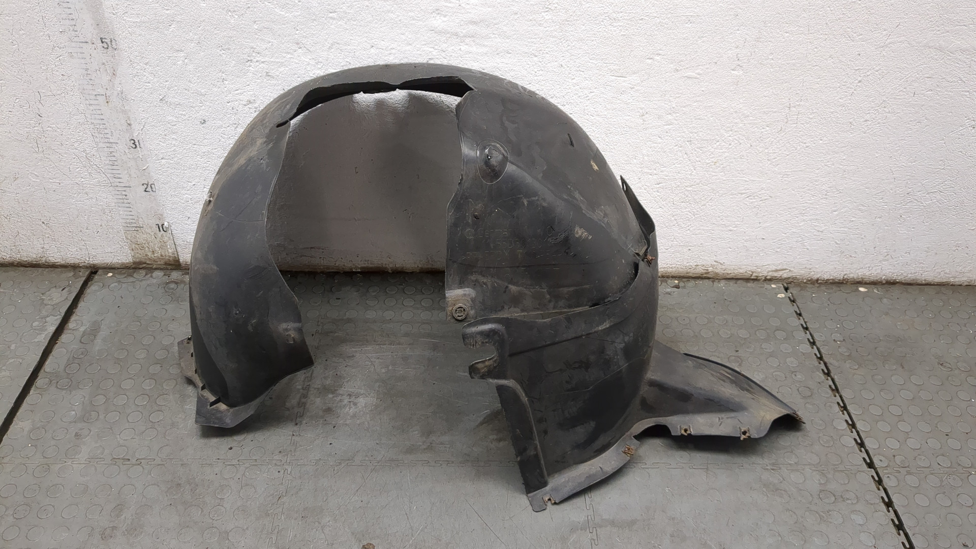 Локер передний левый