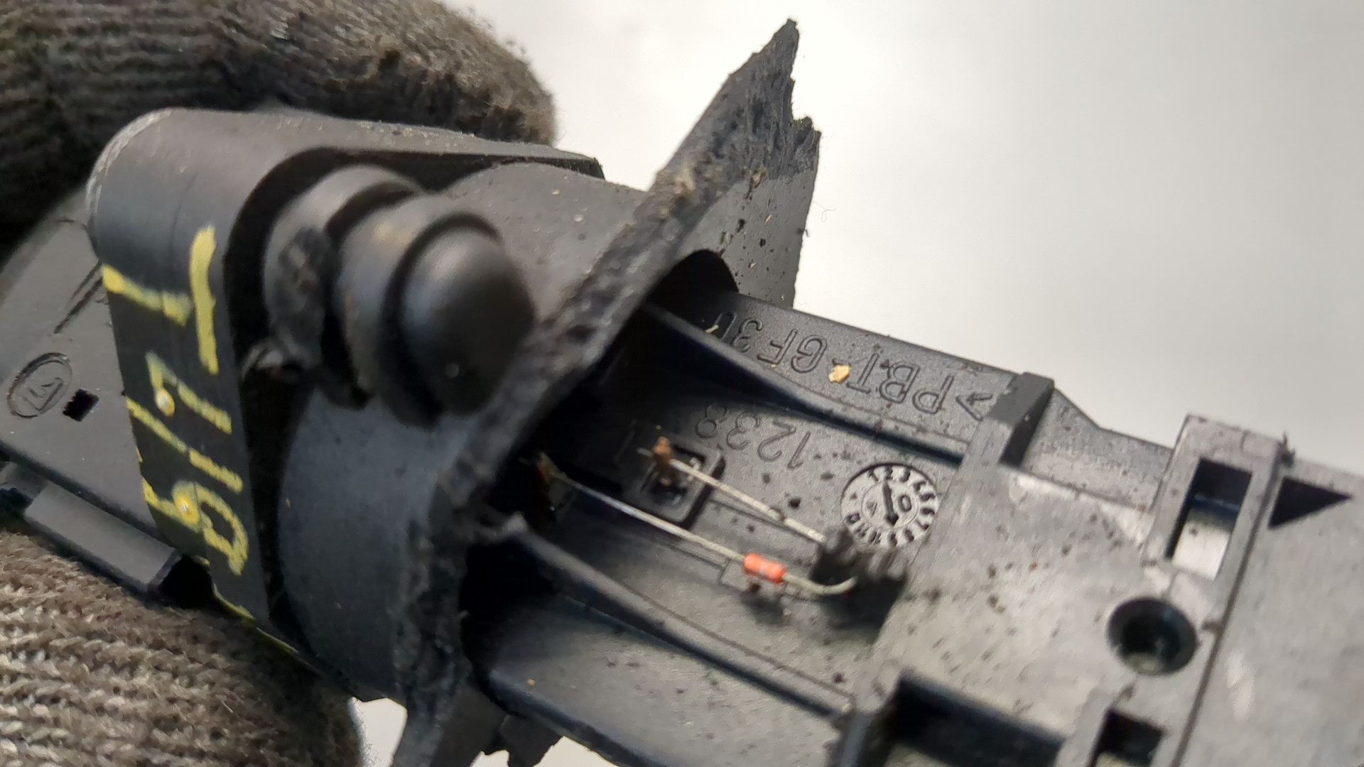 Расходомер воздуха (ДМРВ)