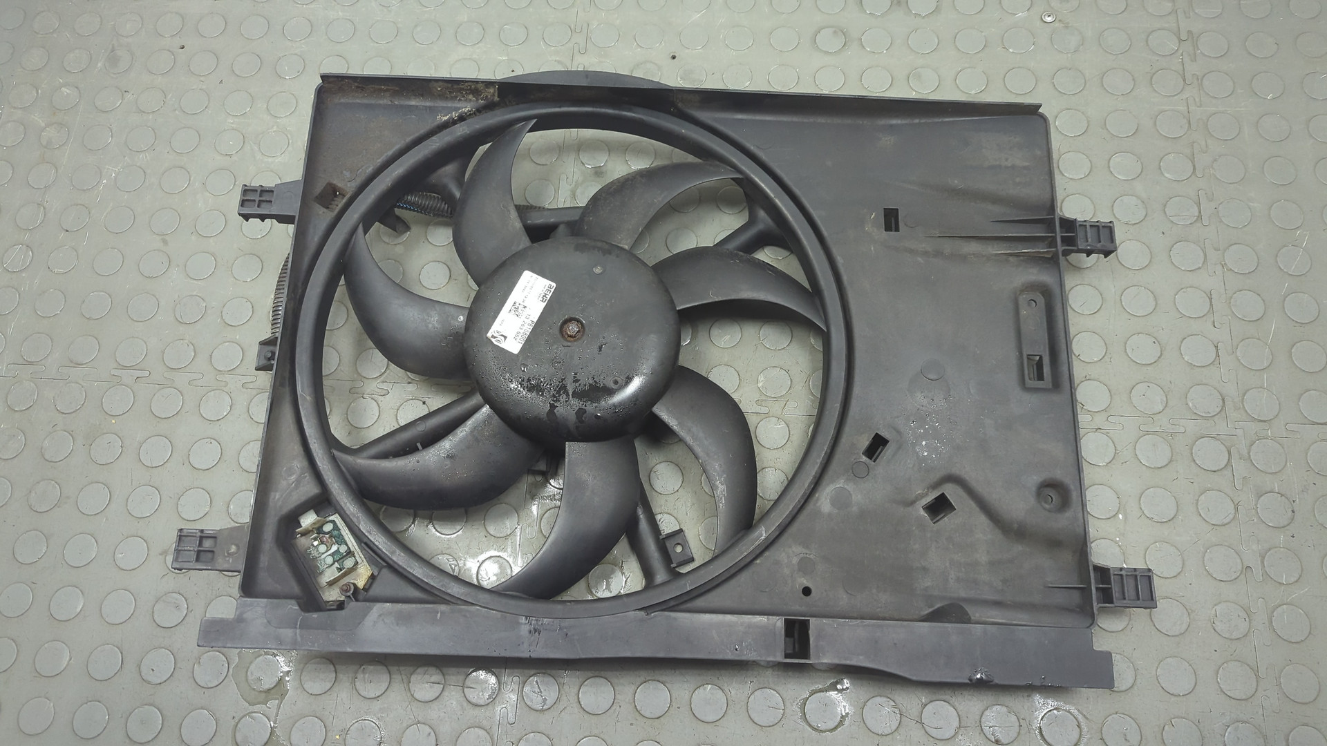 Вентилятор радиатора