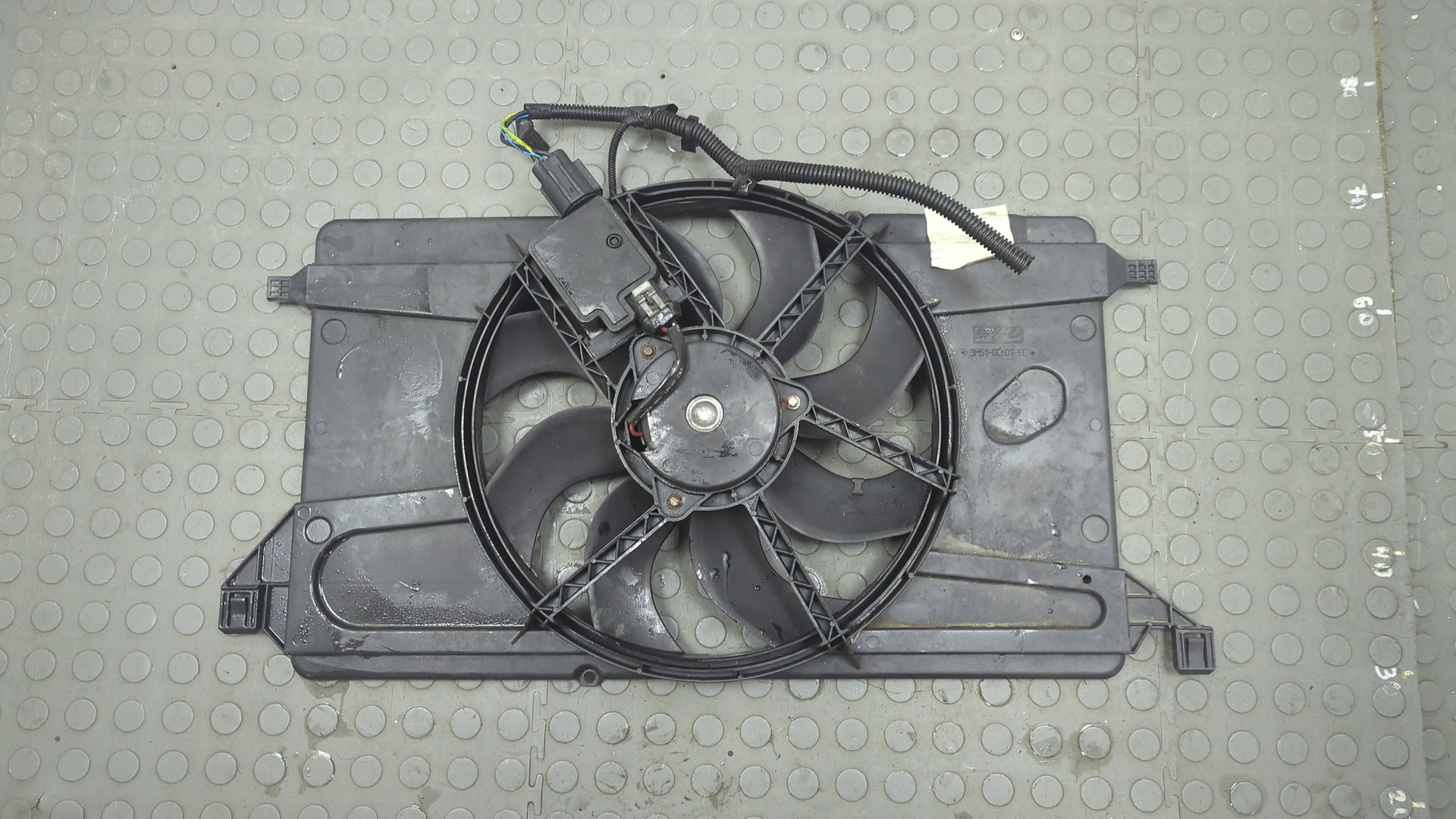 Вентилятор радиатора