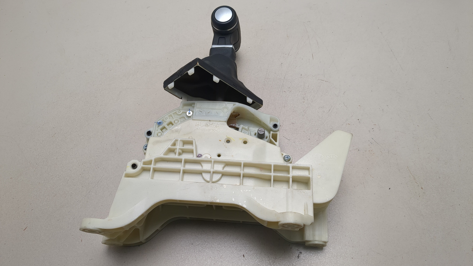 Кулиса МКПП / АКПП