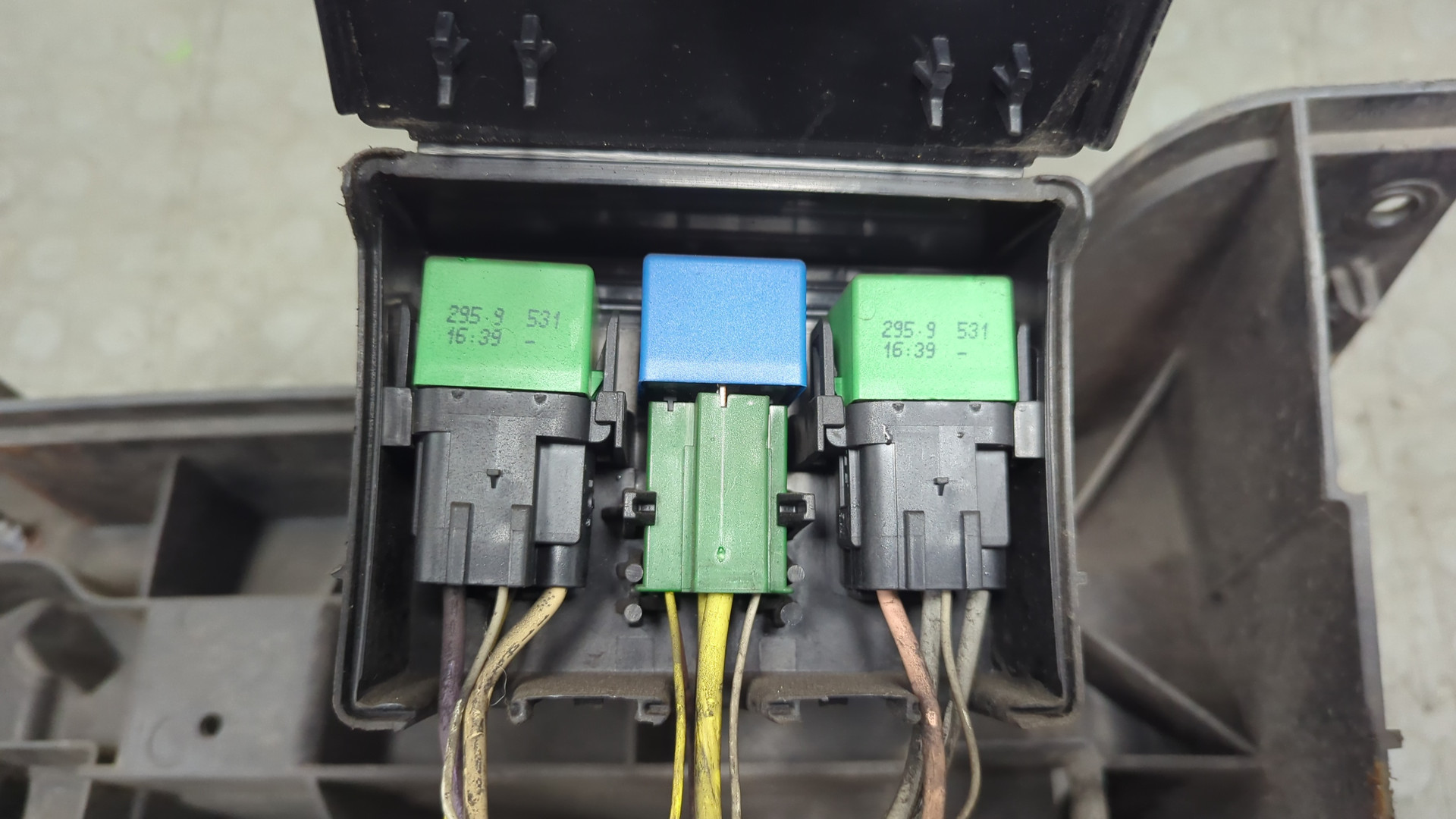 Панель передняя (телевизор)