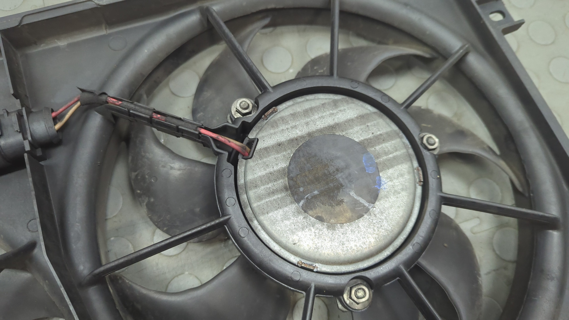 Вентилятор радиатора