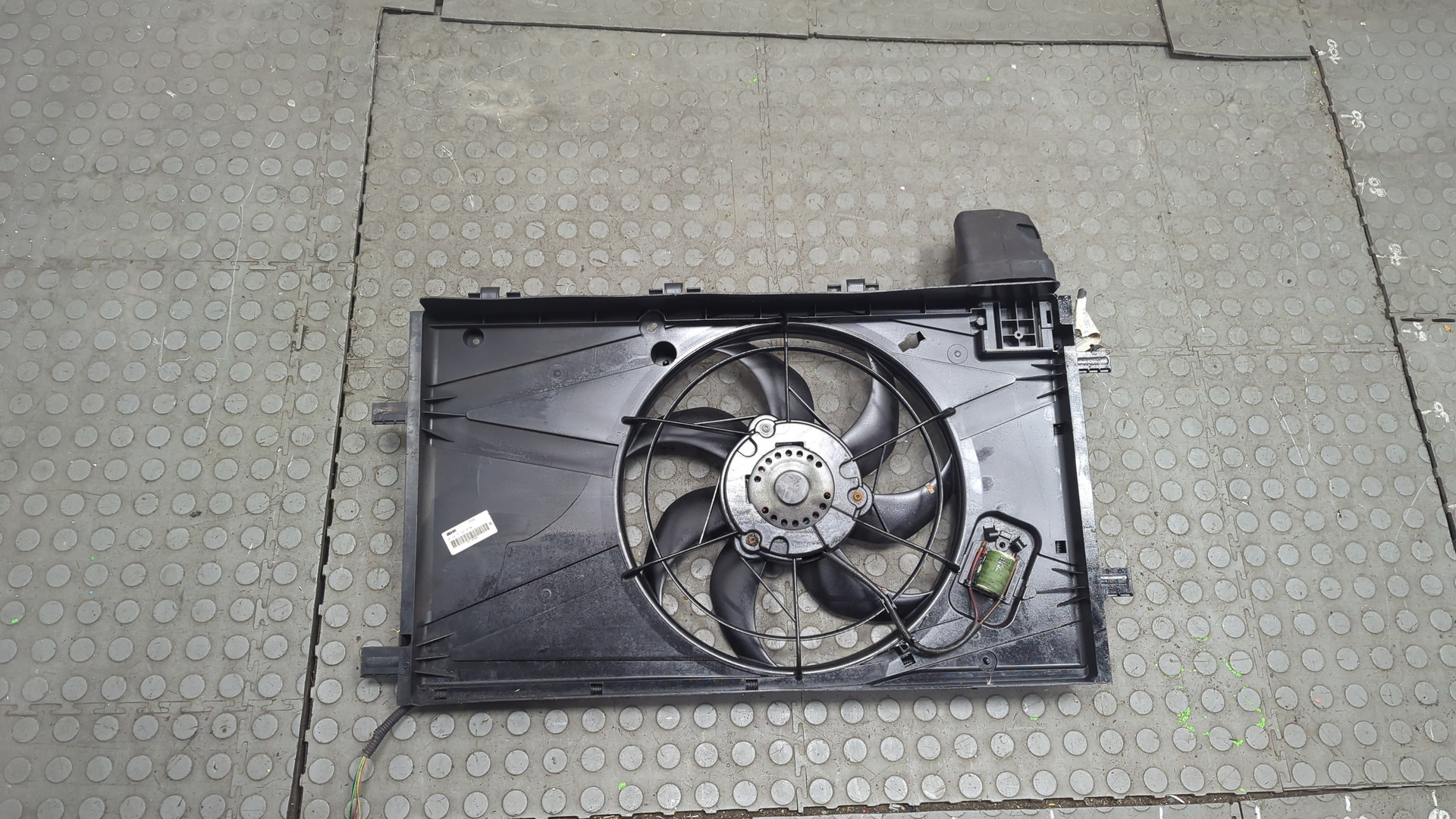 Вентилятор радиатора