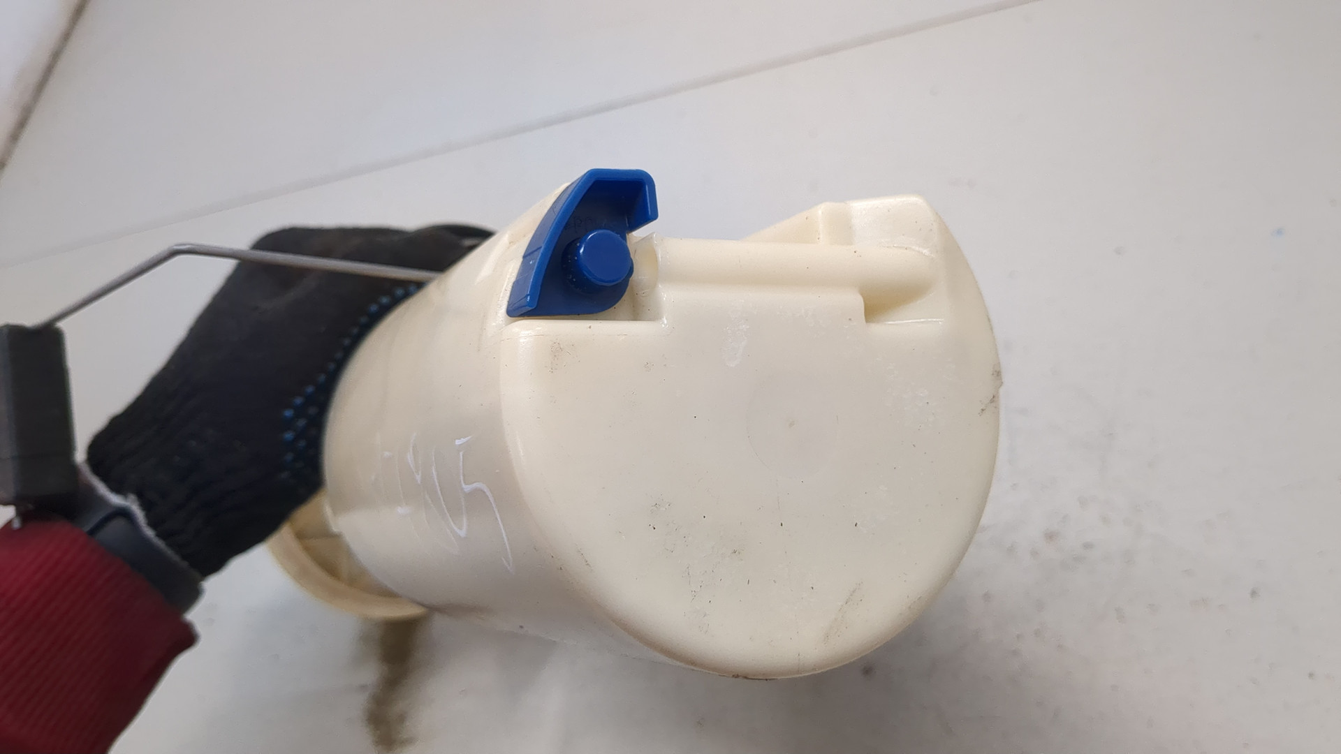 Насос топливный электрический