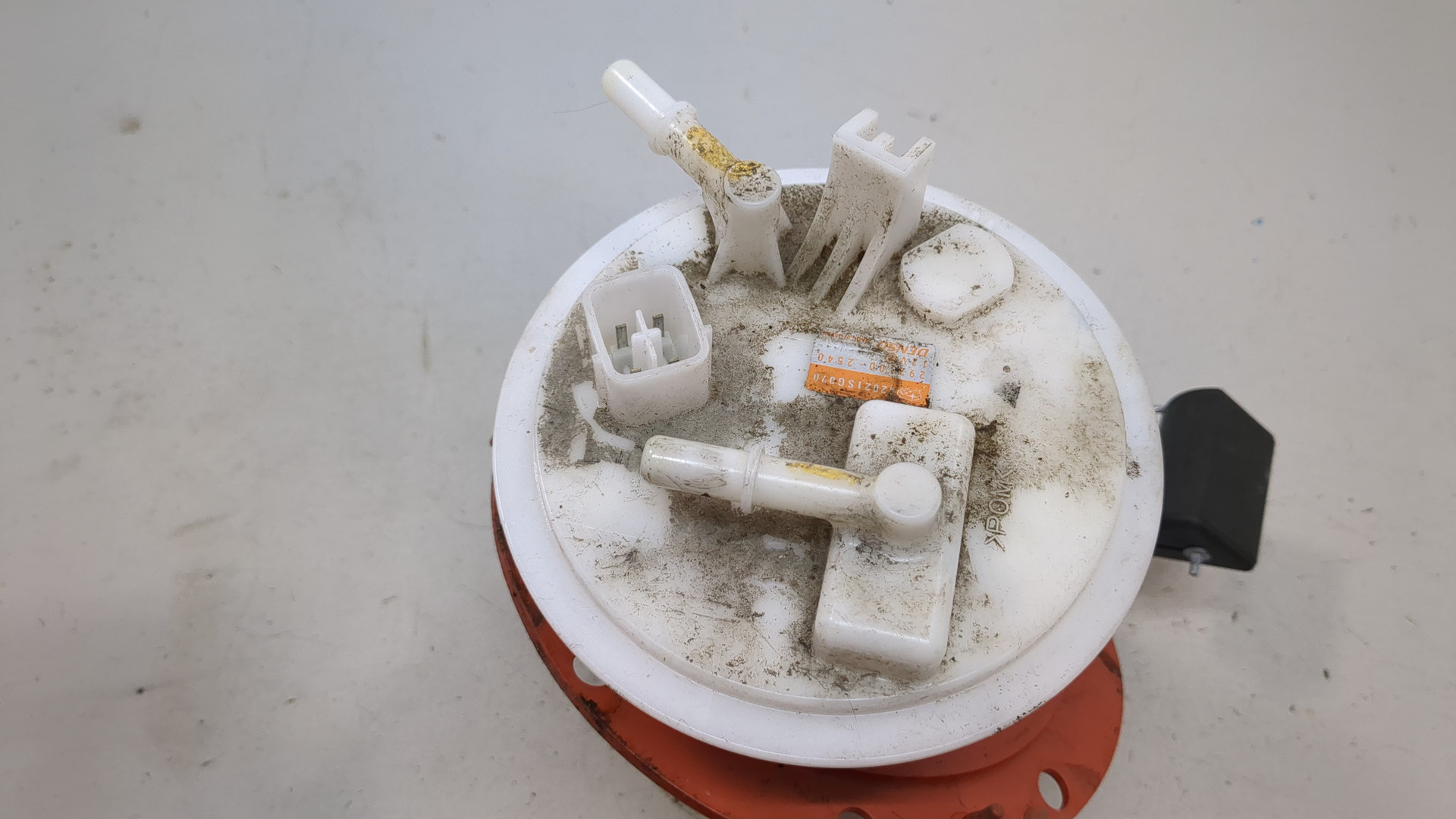 Насос топливный электрический