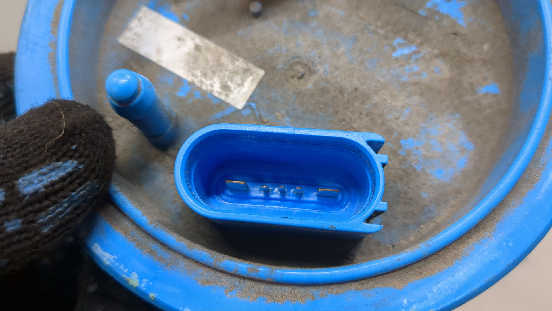 Насос топливный электрический