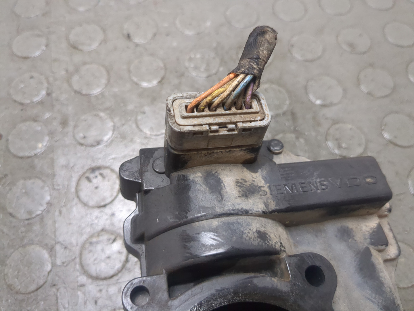 Заслонка дроссельная электрическая