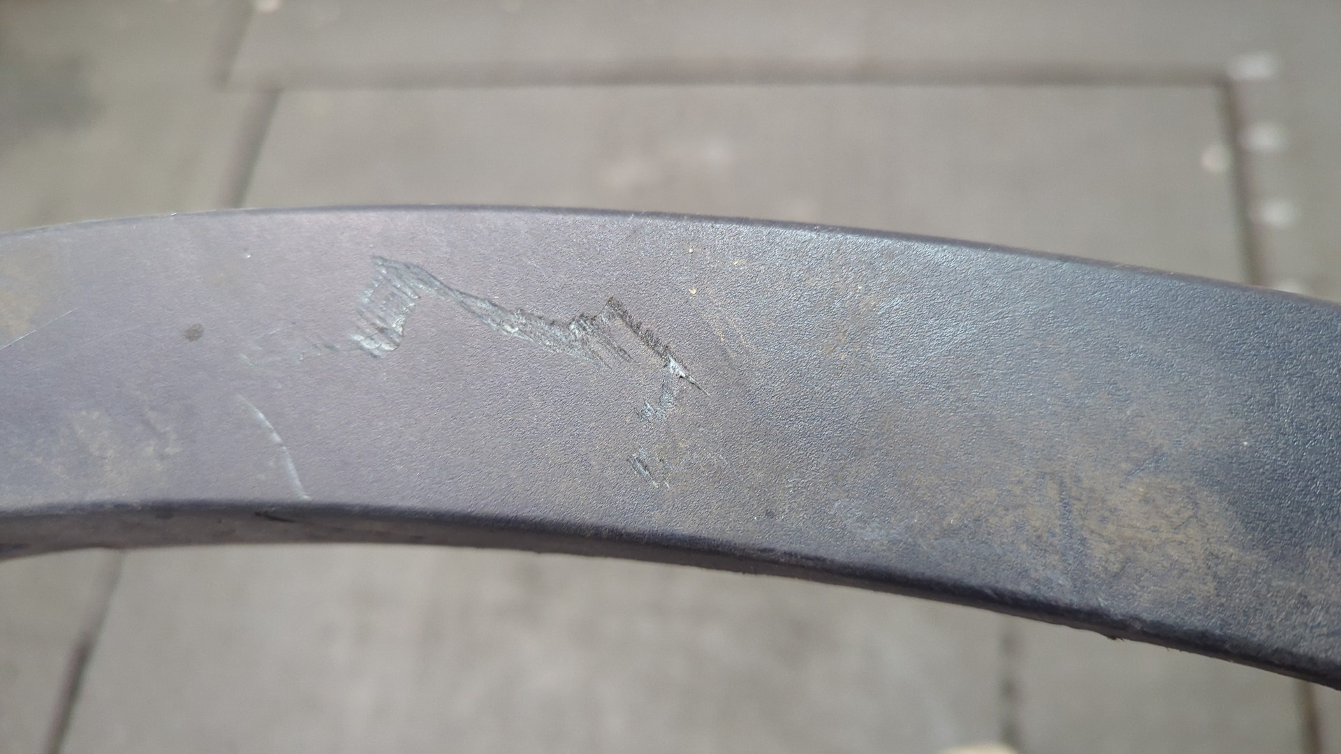 Молдинг заднего крыла правого