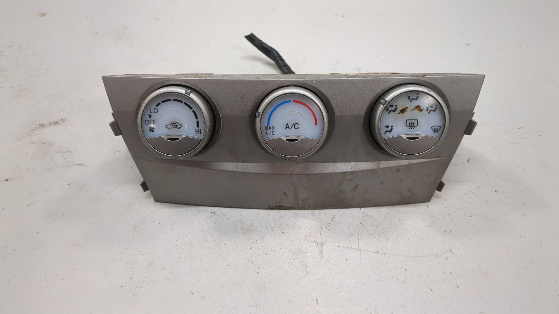 Переключатель отопителя