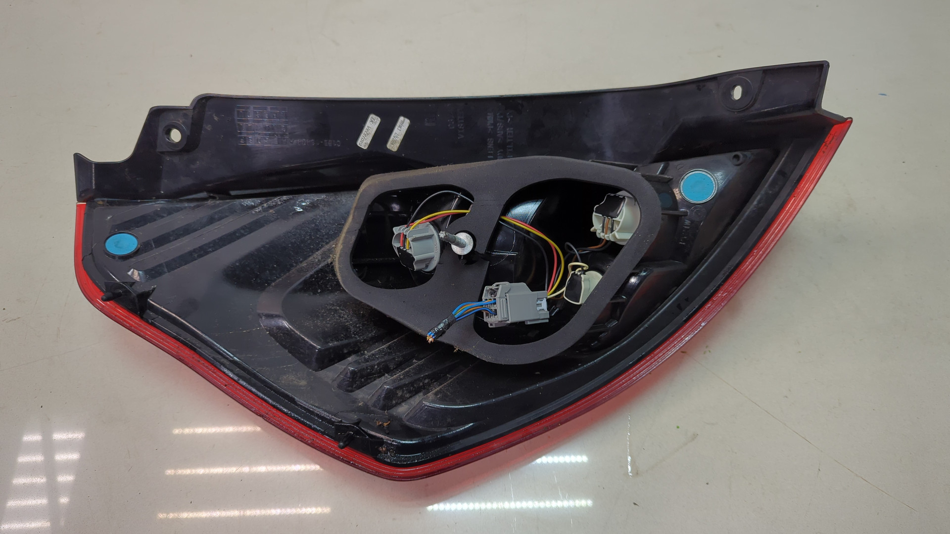 Фонарь задний правый