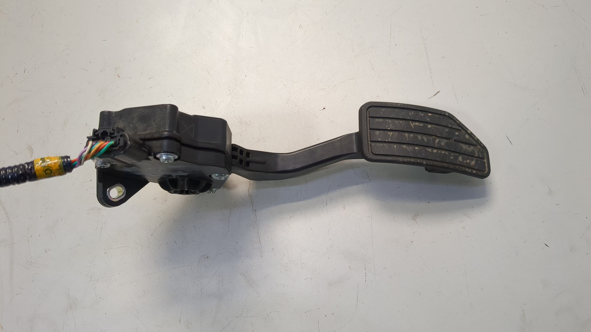 Педаль газа