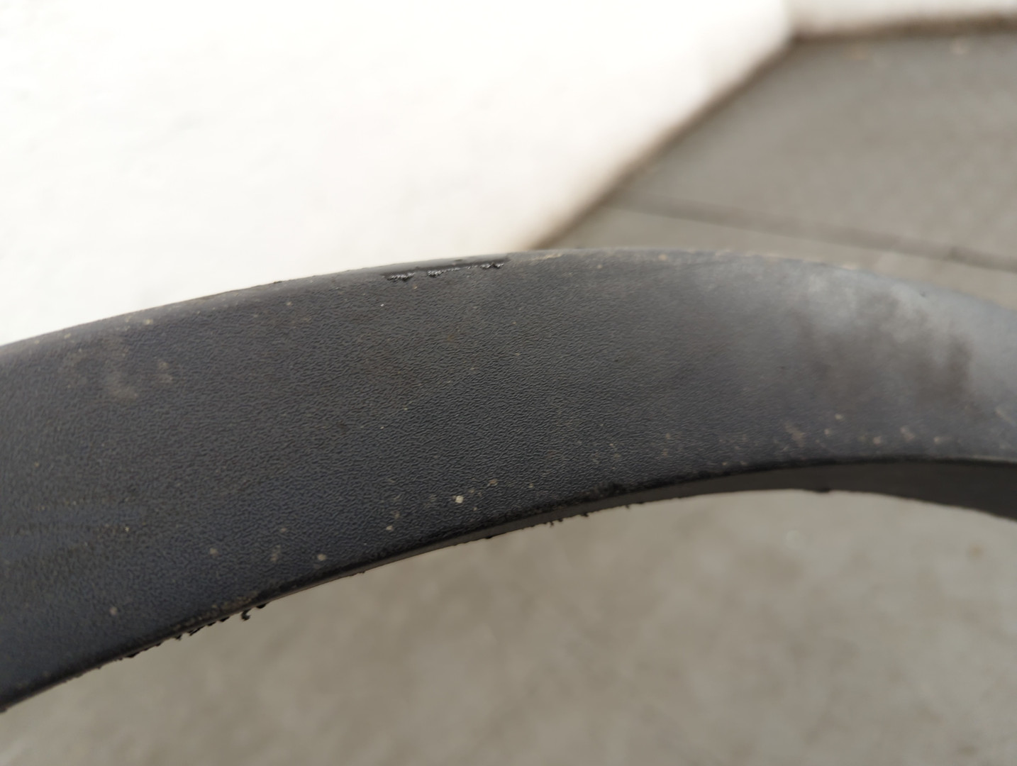 Накладка переднего крыла правого