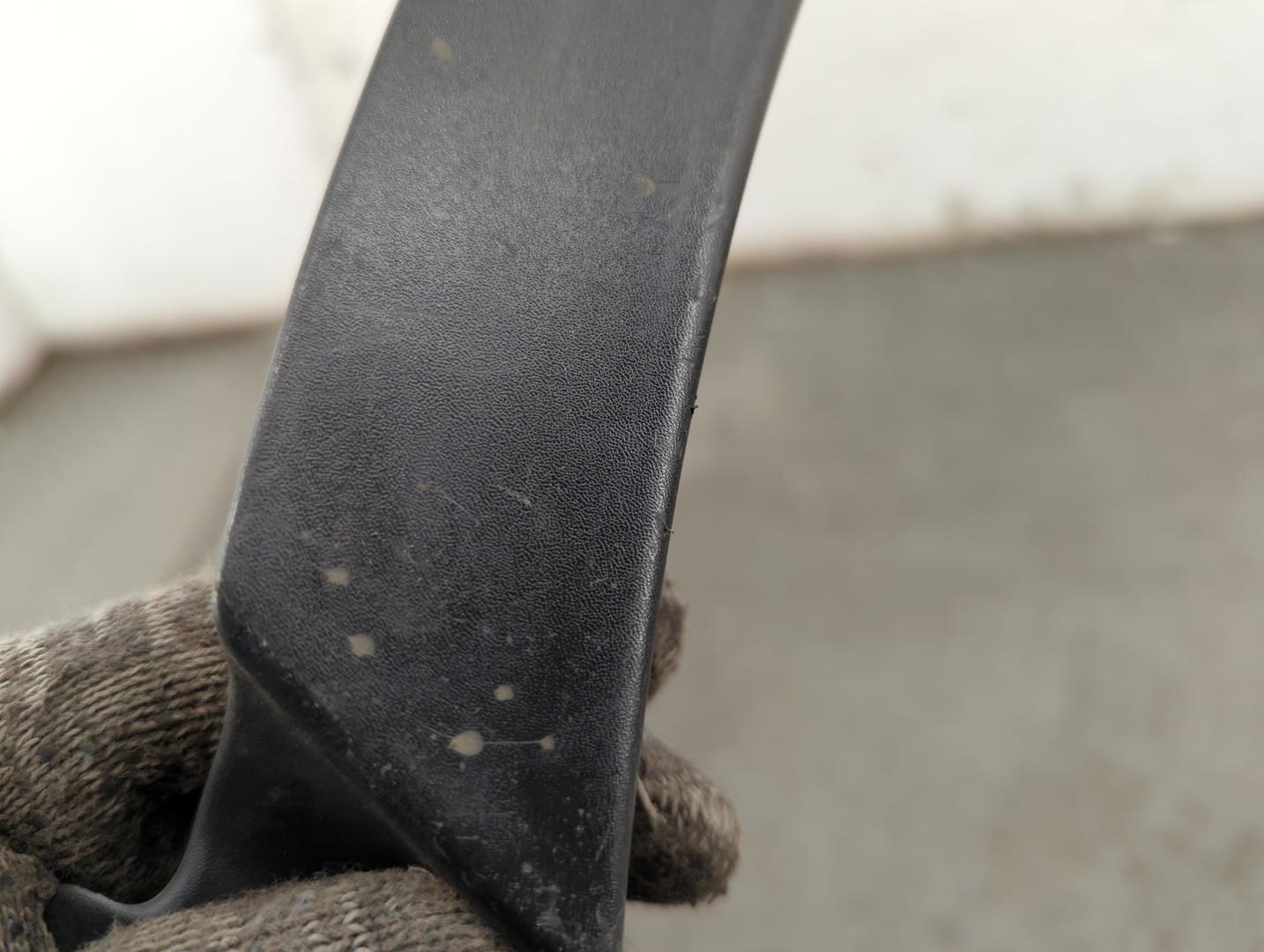 Накладка заднего крыла левого