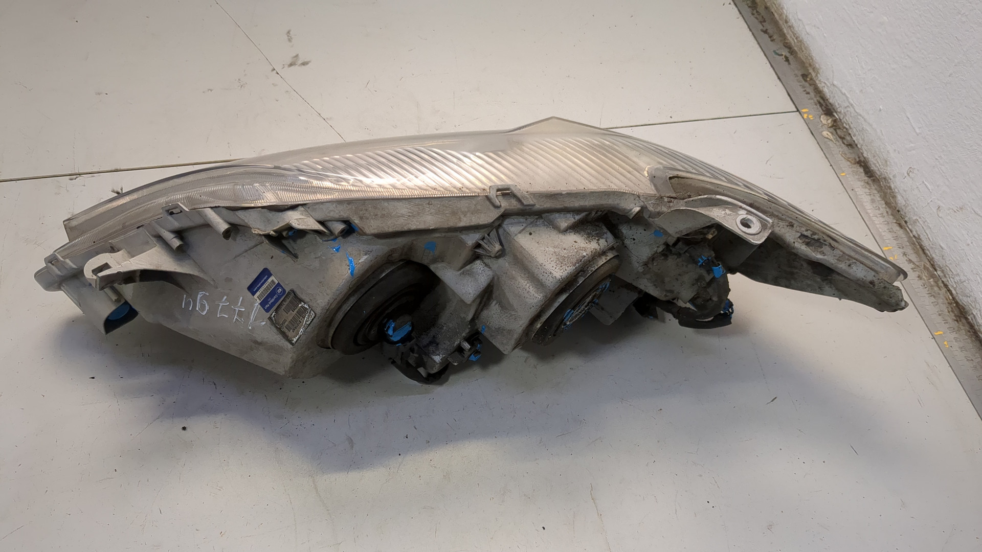 Фара правая