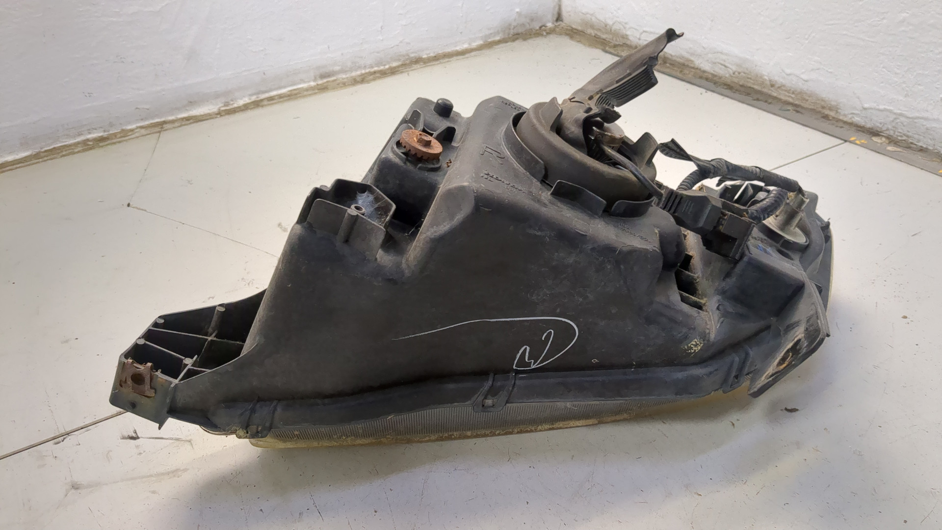 Фара правая