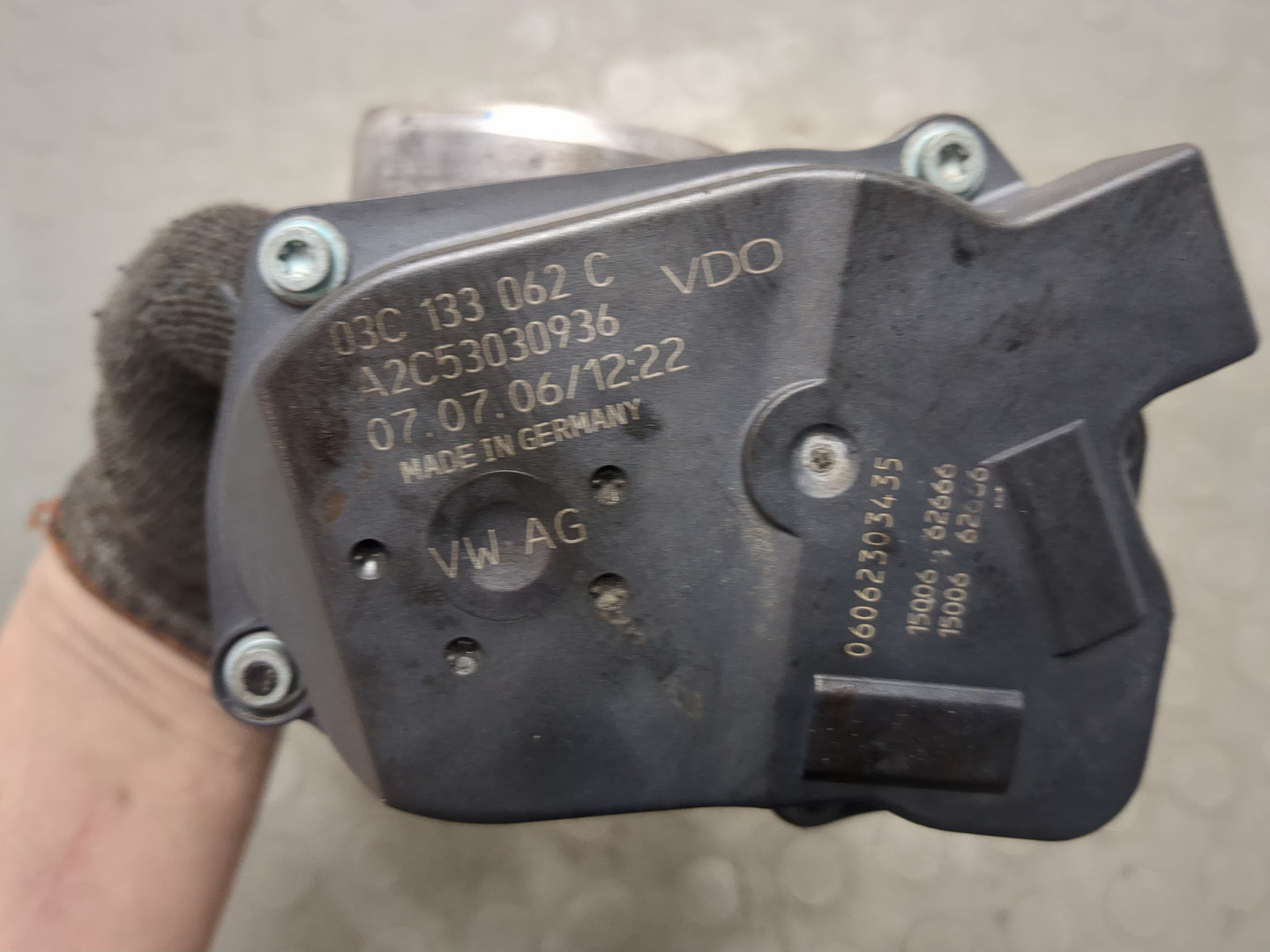 Заслонка дроссельная электрическая