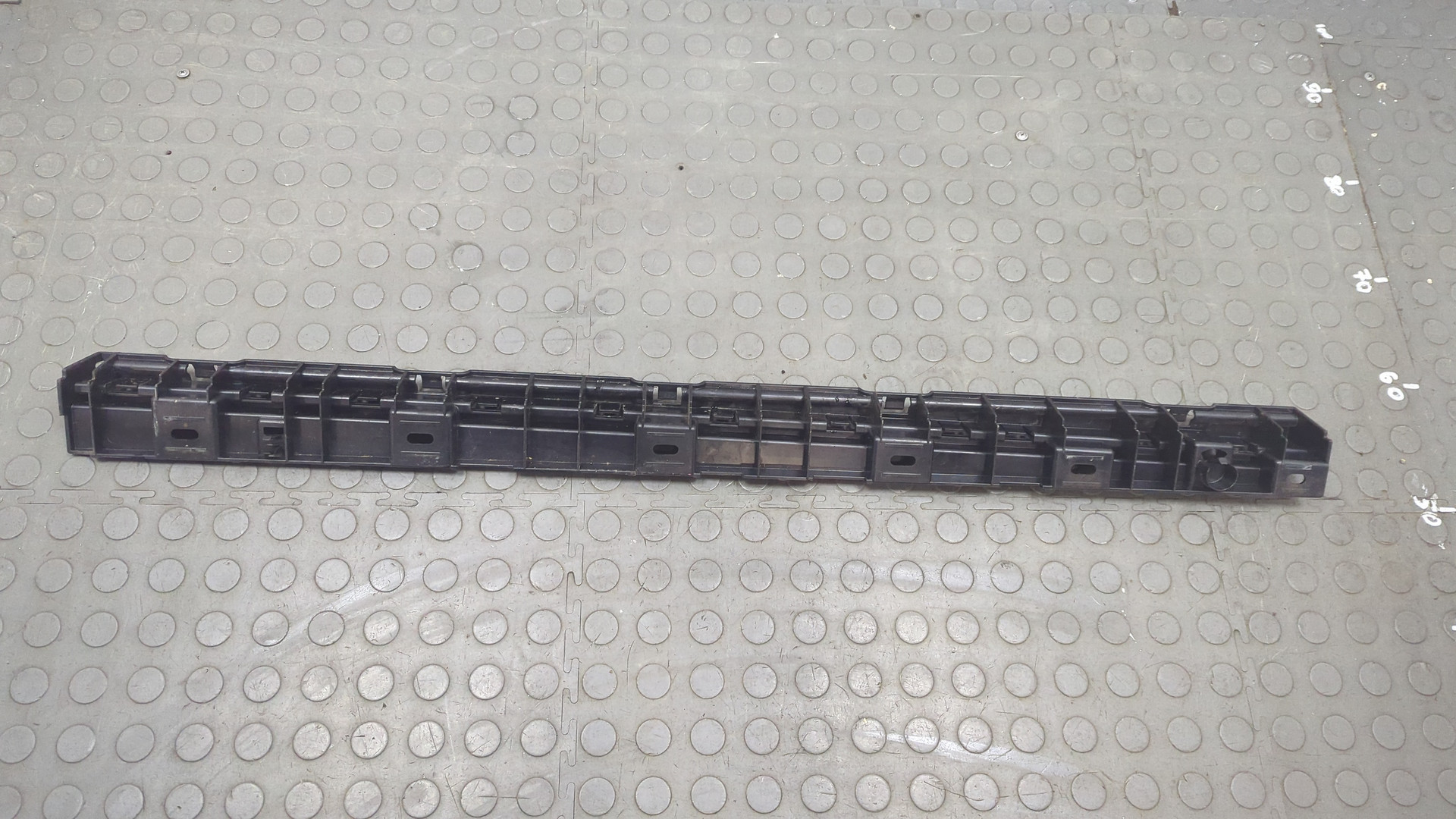 Кронштейн (сопут. товар)