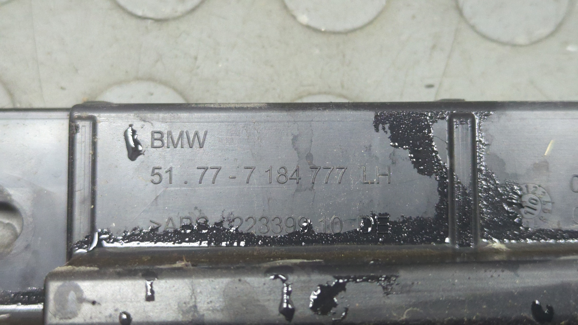 Кронштейн (сопут. товар)