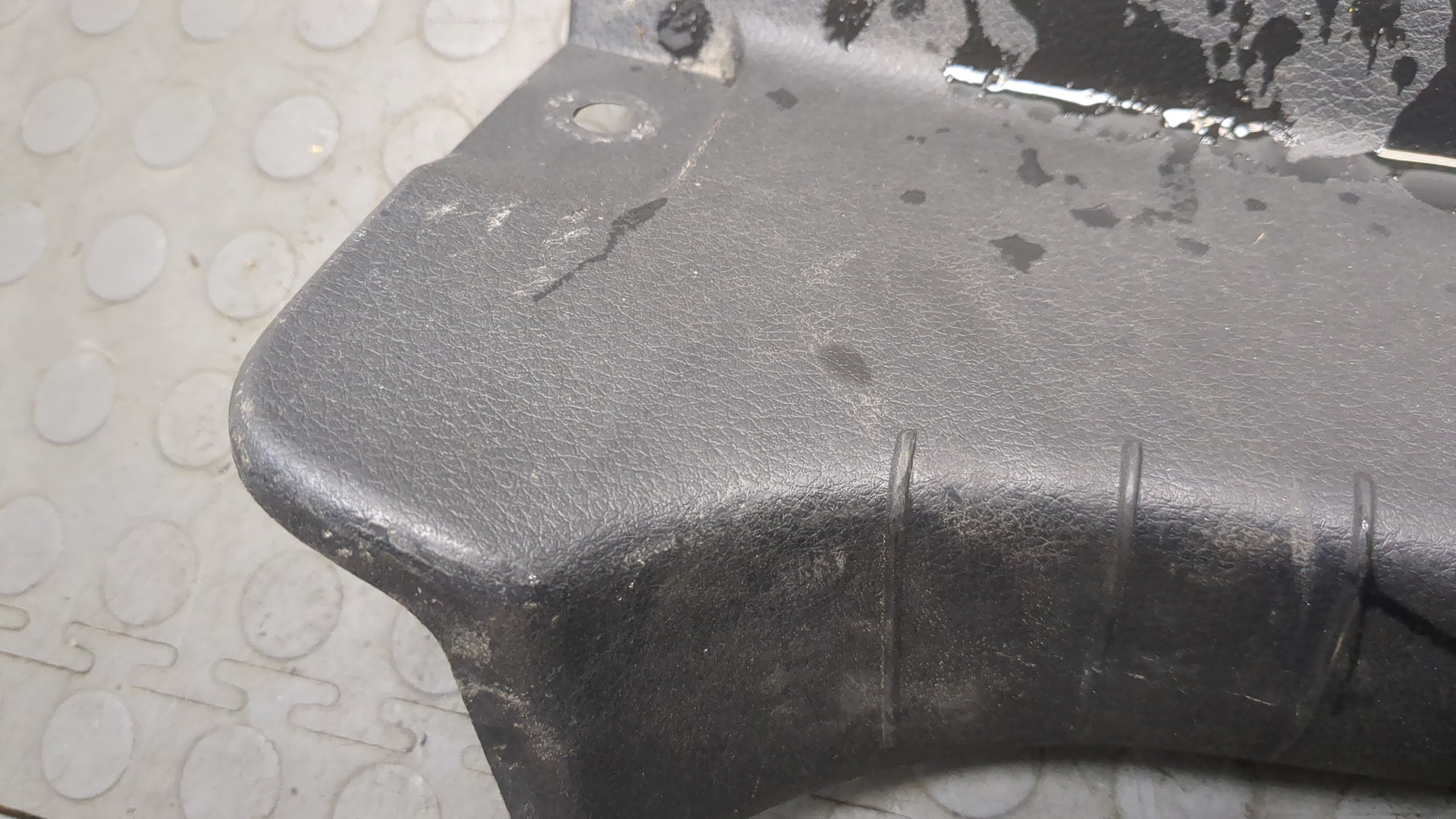 Обшивка багажника