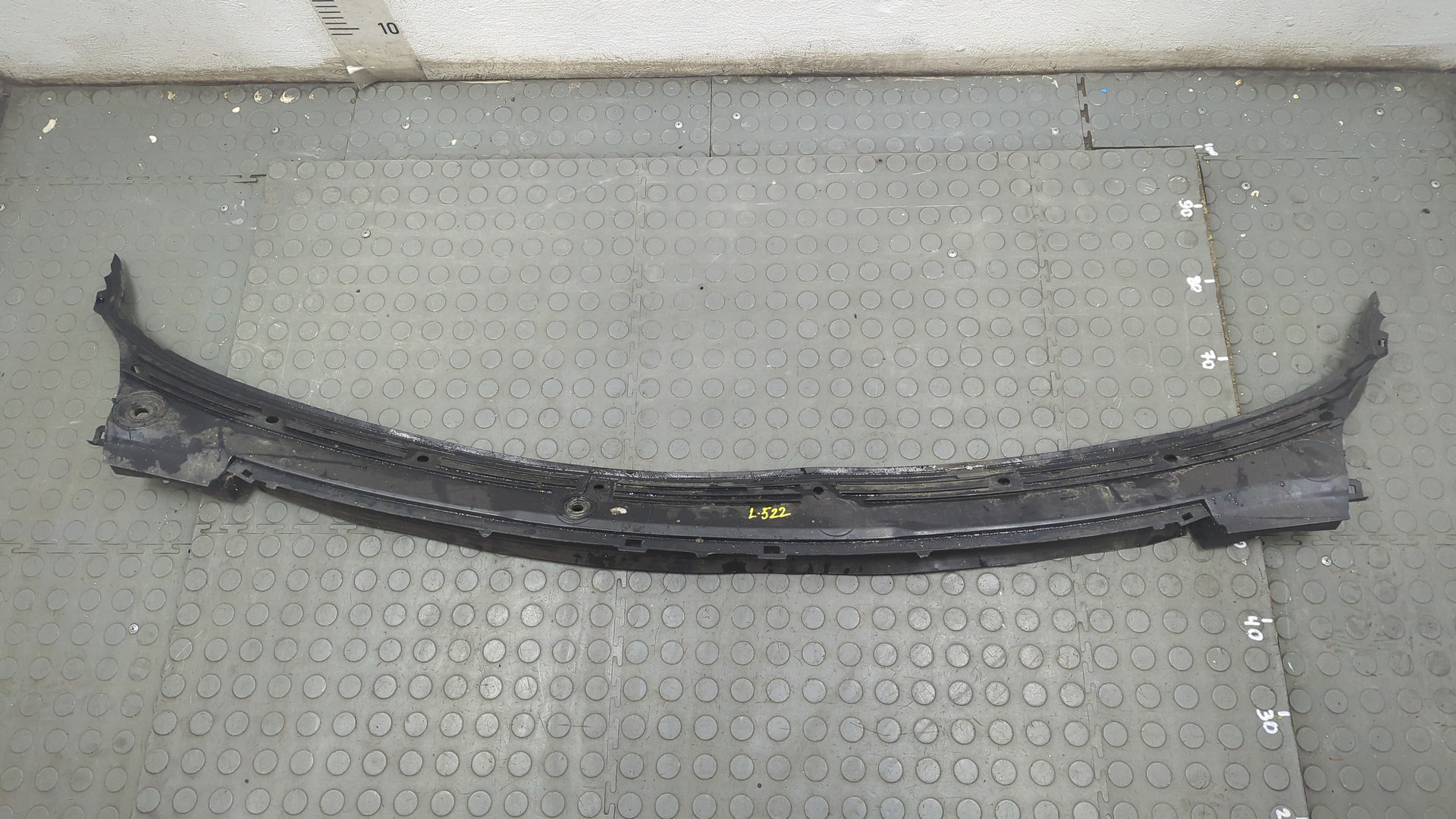 Решетка стеклоочистителей (Жабо)