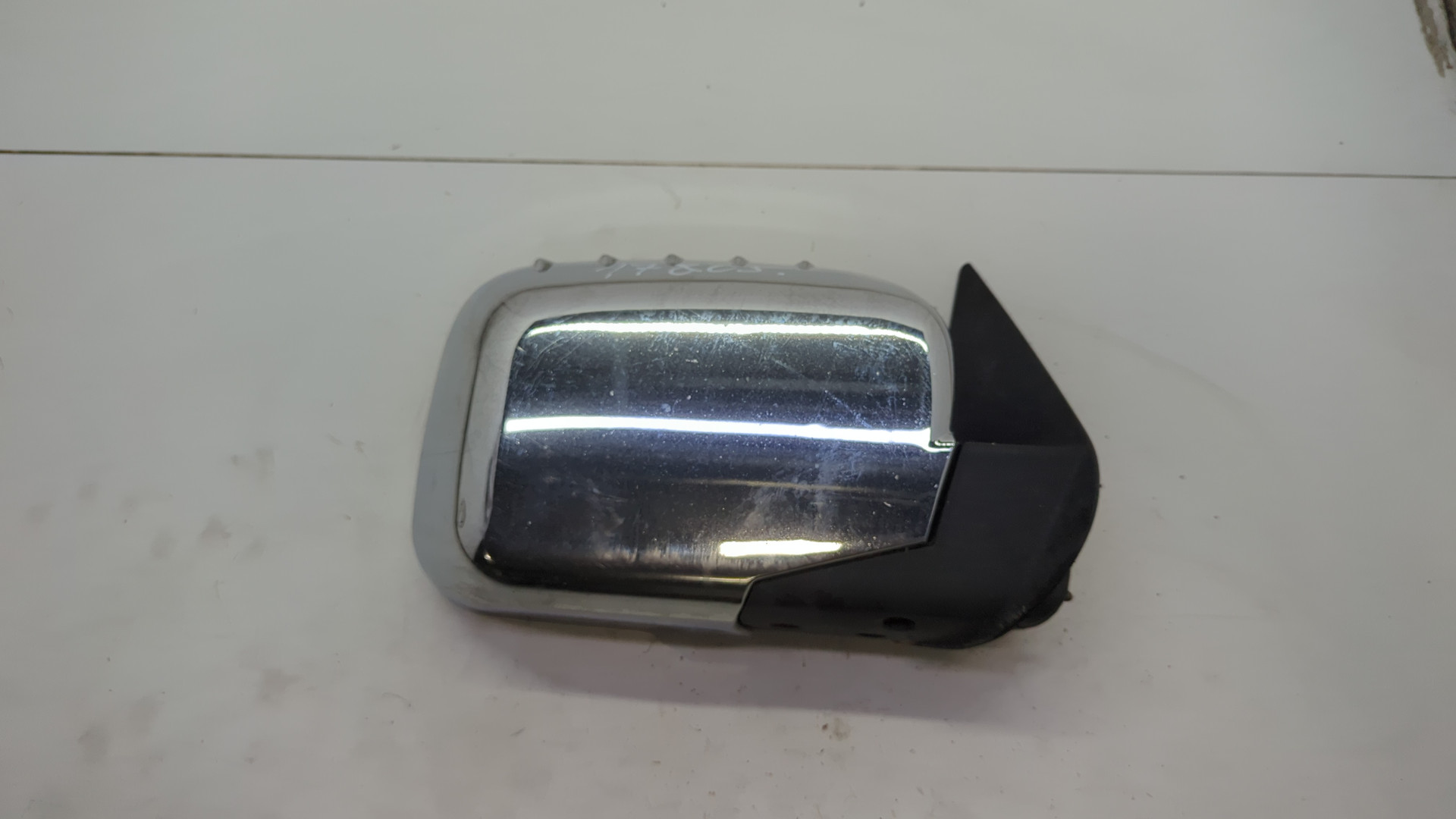 Зеркало правое электрическое