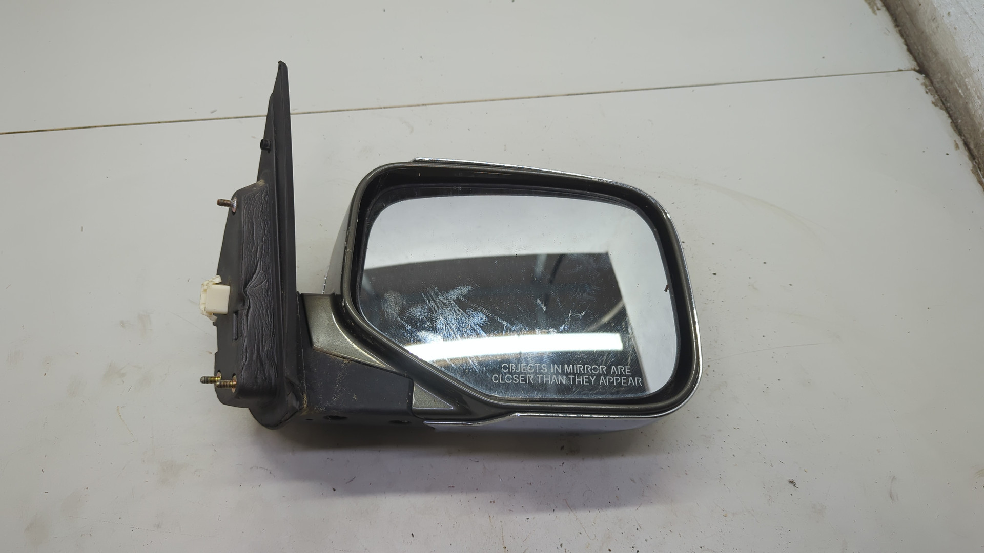 Зеркало правое электрическое