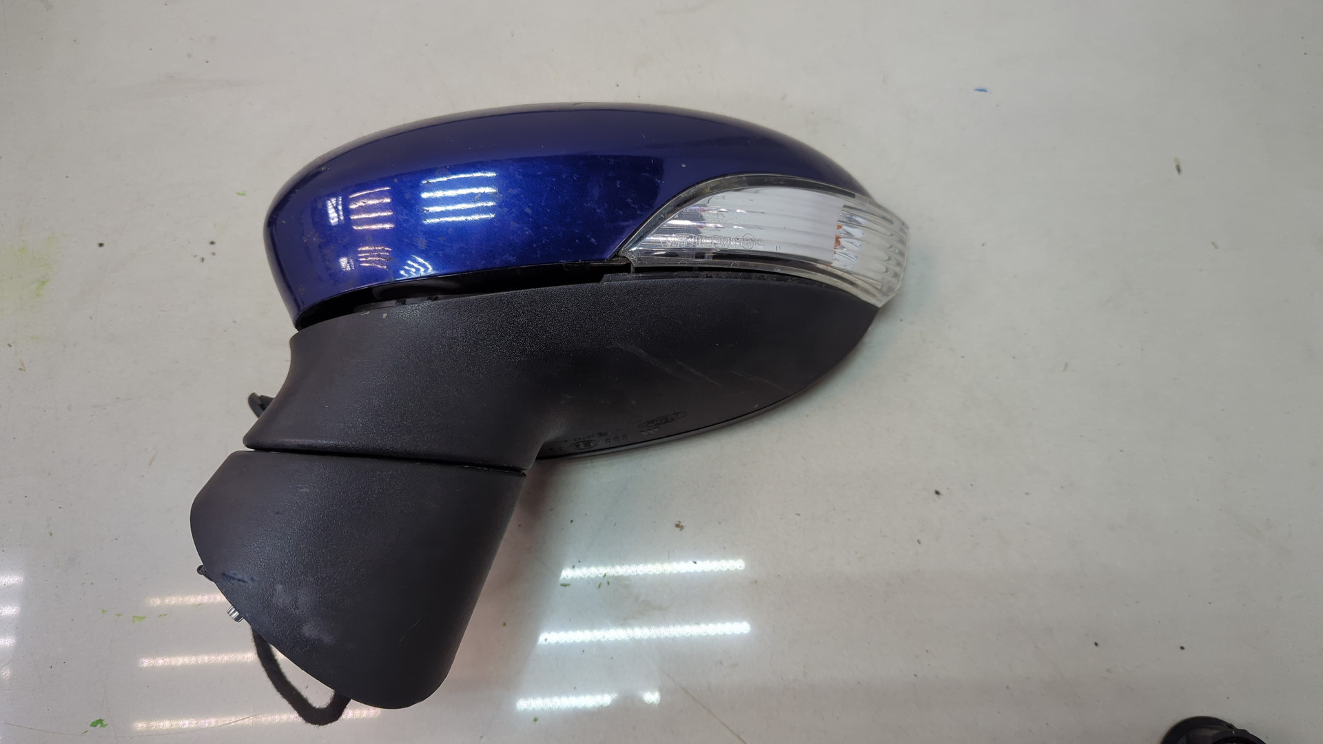 Зеркало левое электрическое