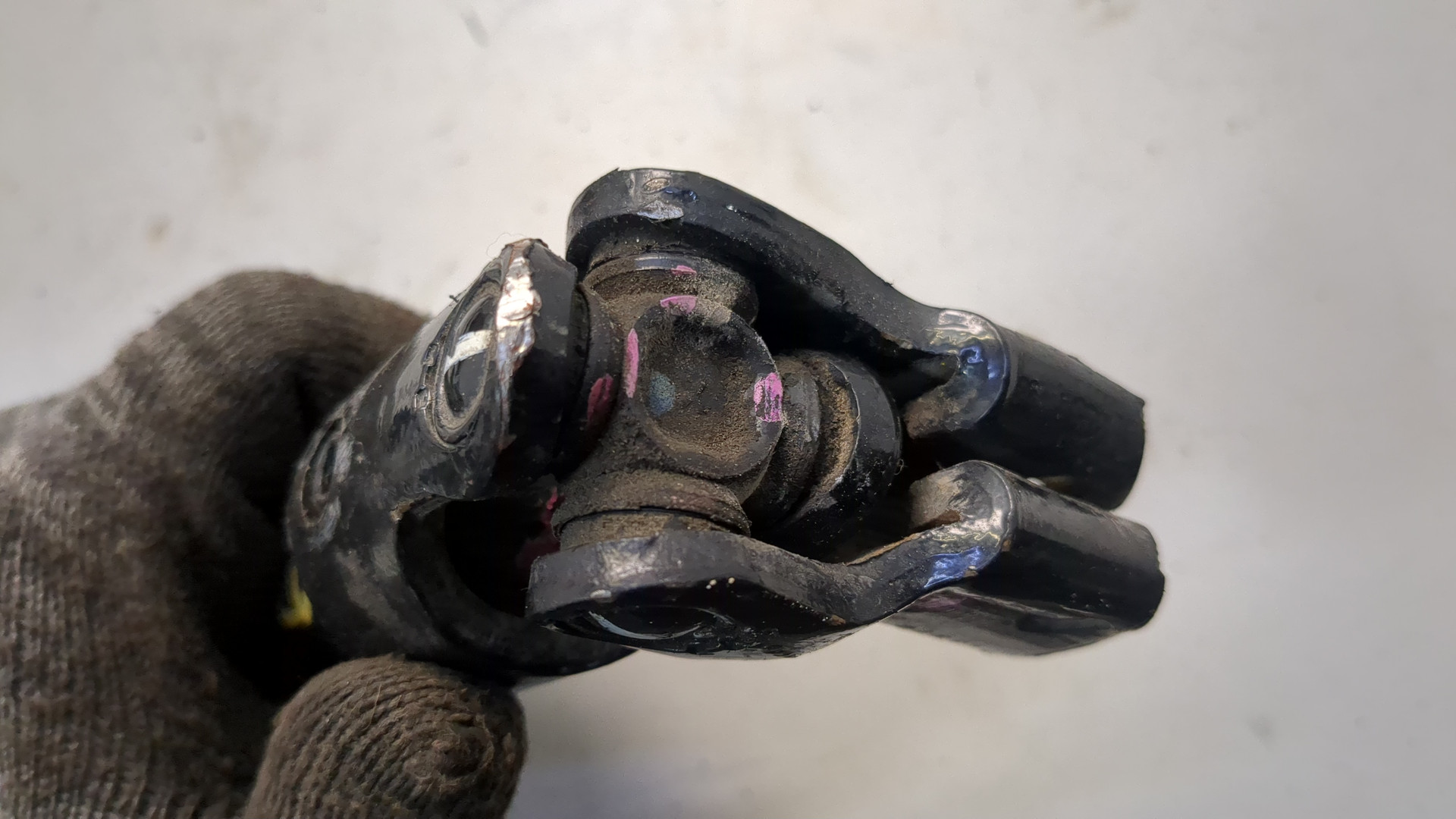 Кардан рулевой