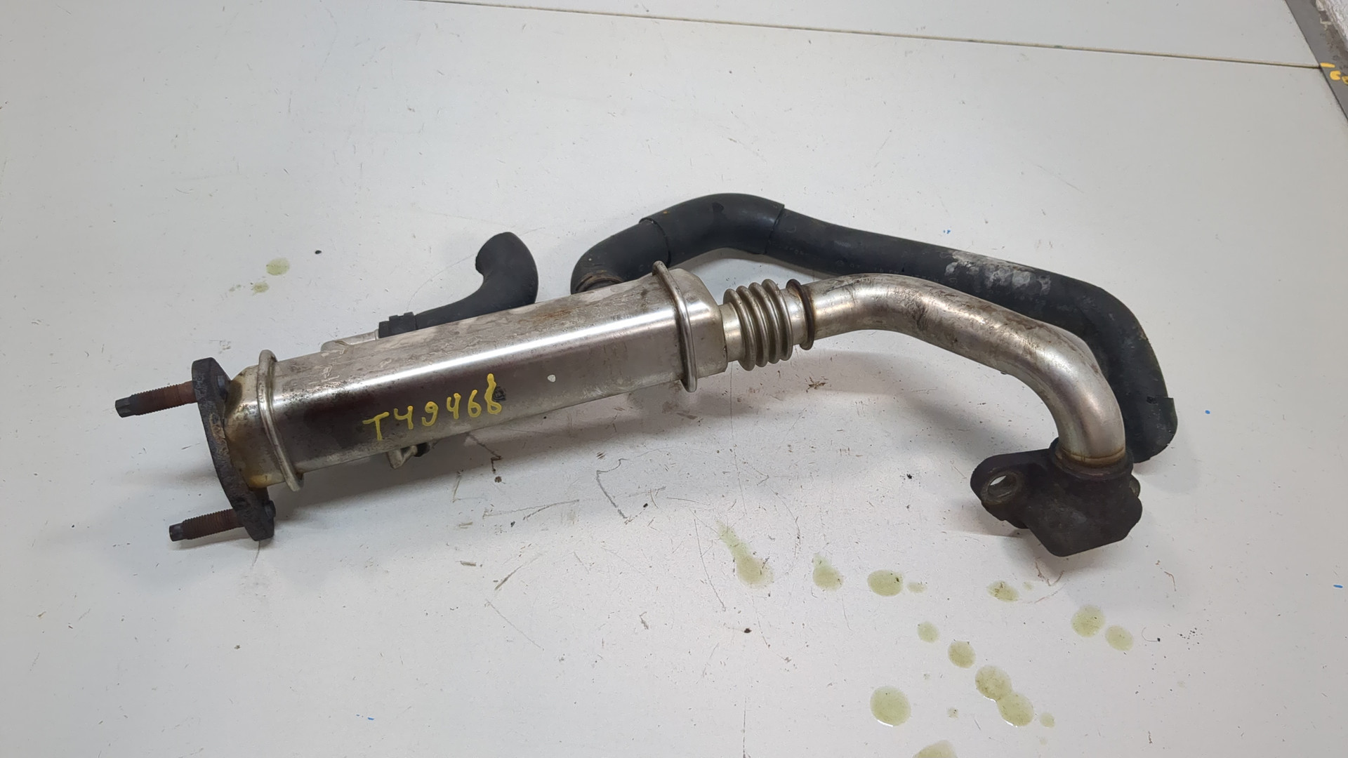 Тройник вентиляции картерных газов