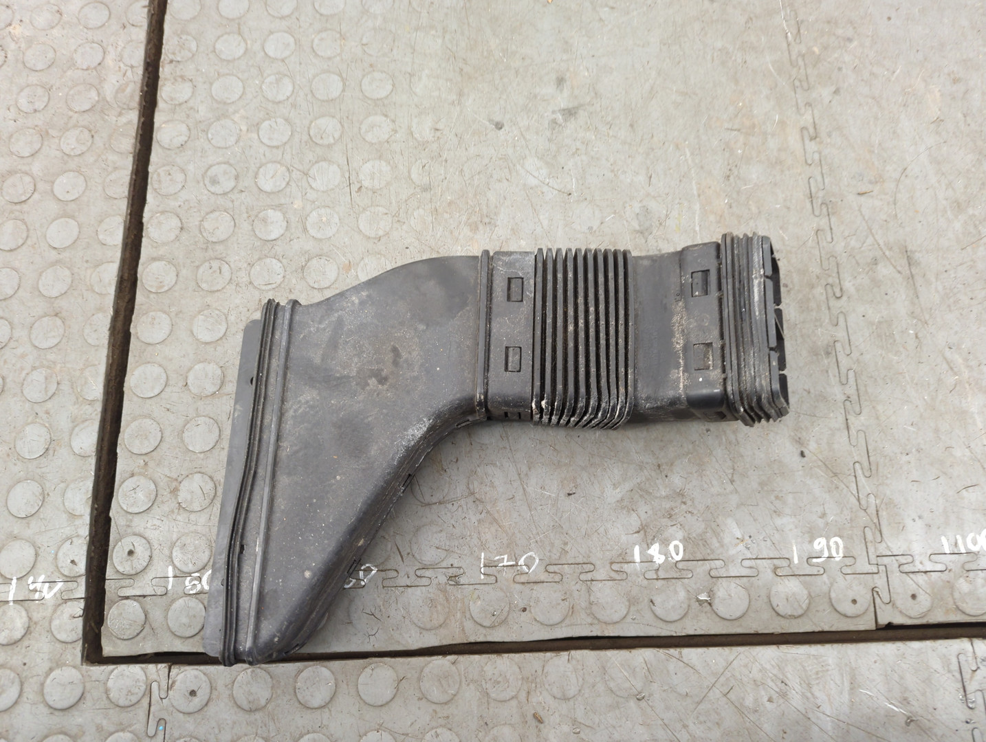 Воздухозаборник (внутри)