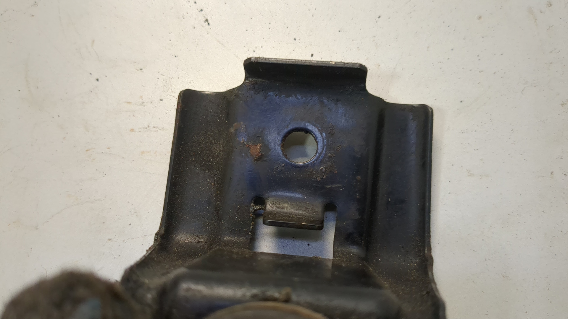 Кронштейн радиатора