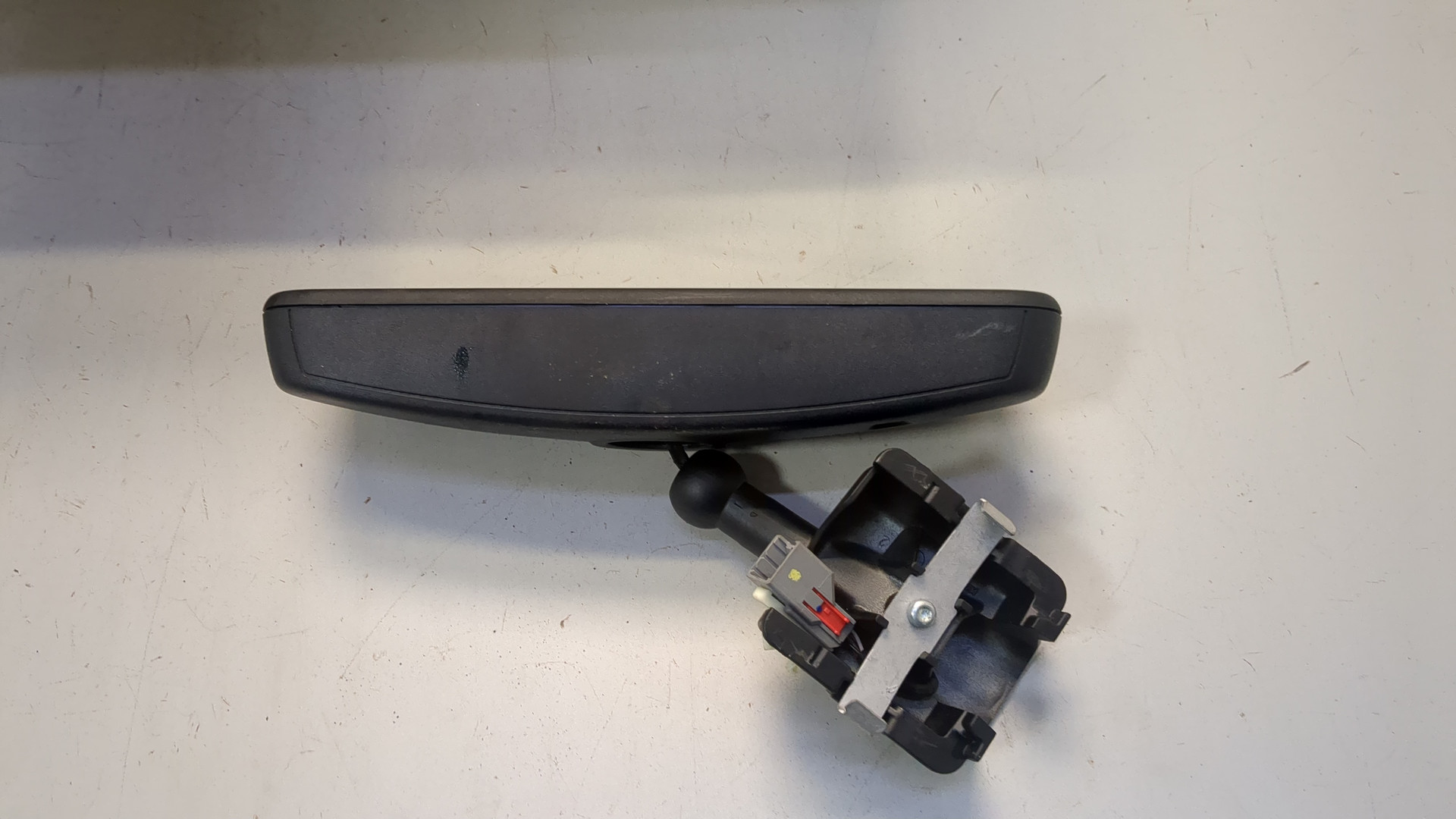 Зеркало заднего вида