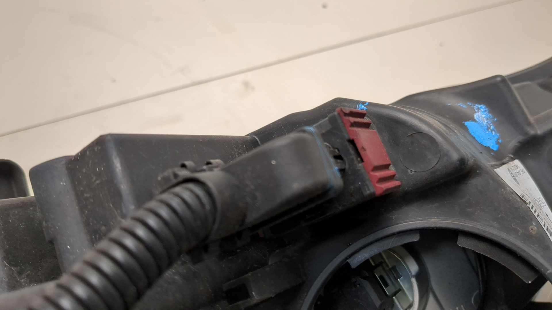 Фара правая