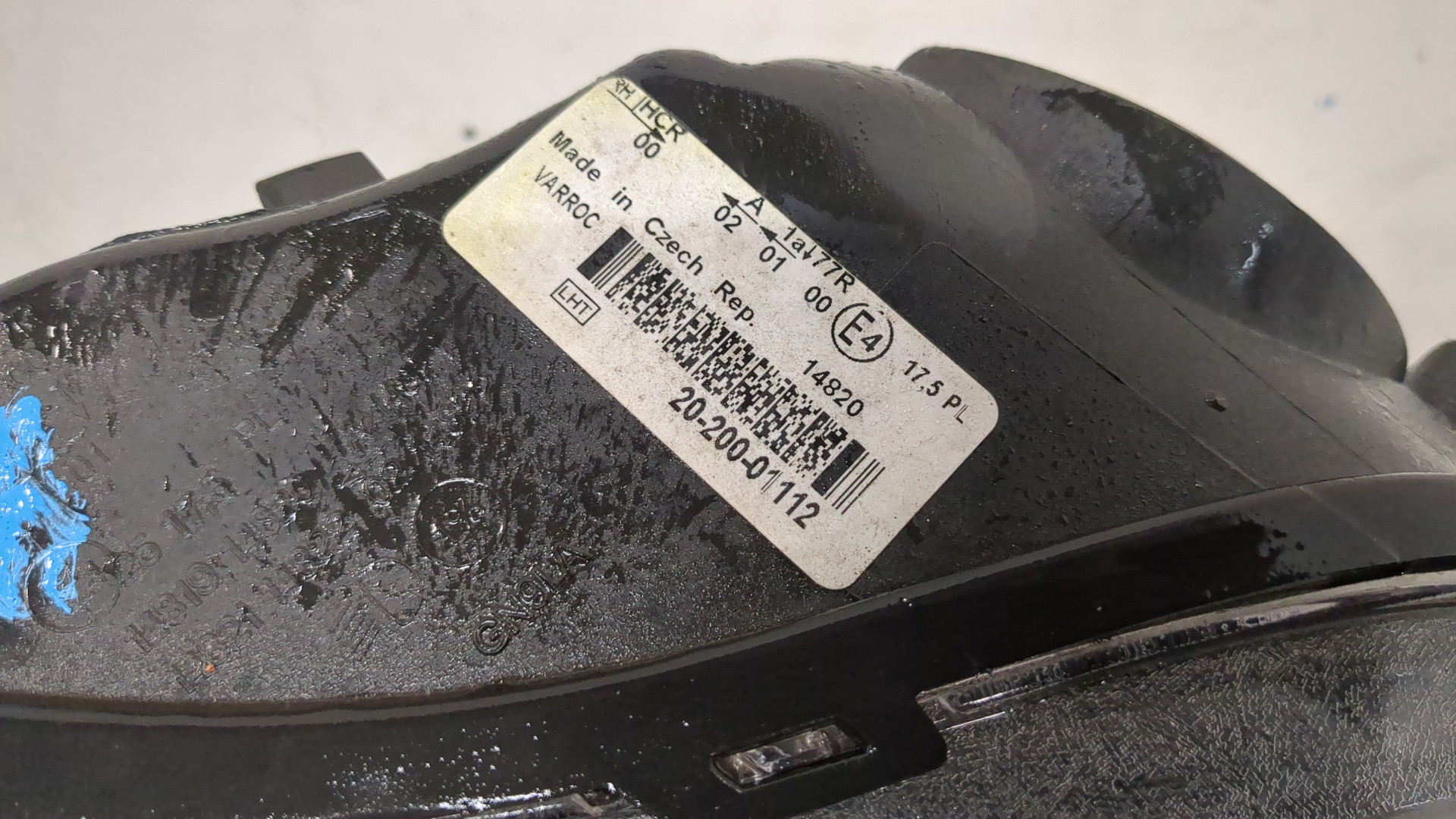 Фара правая