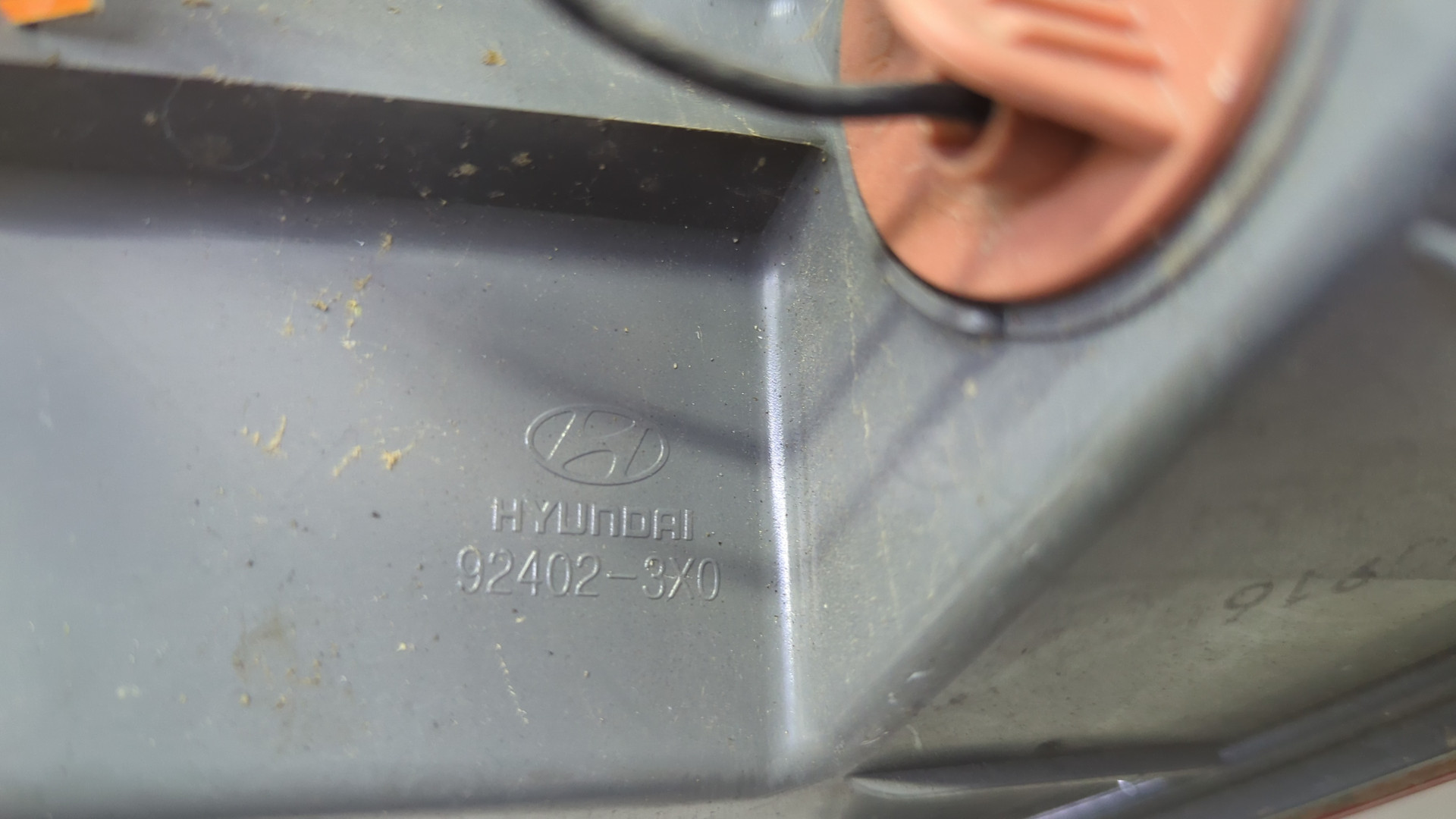 Фонарь задний правый