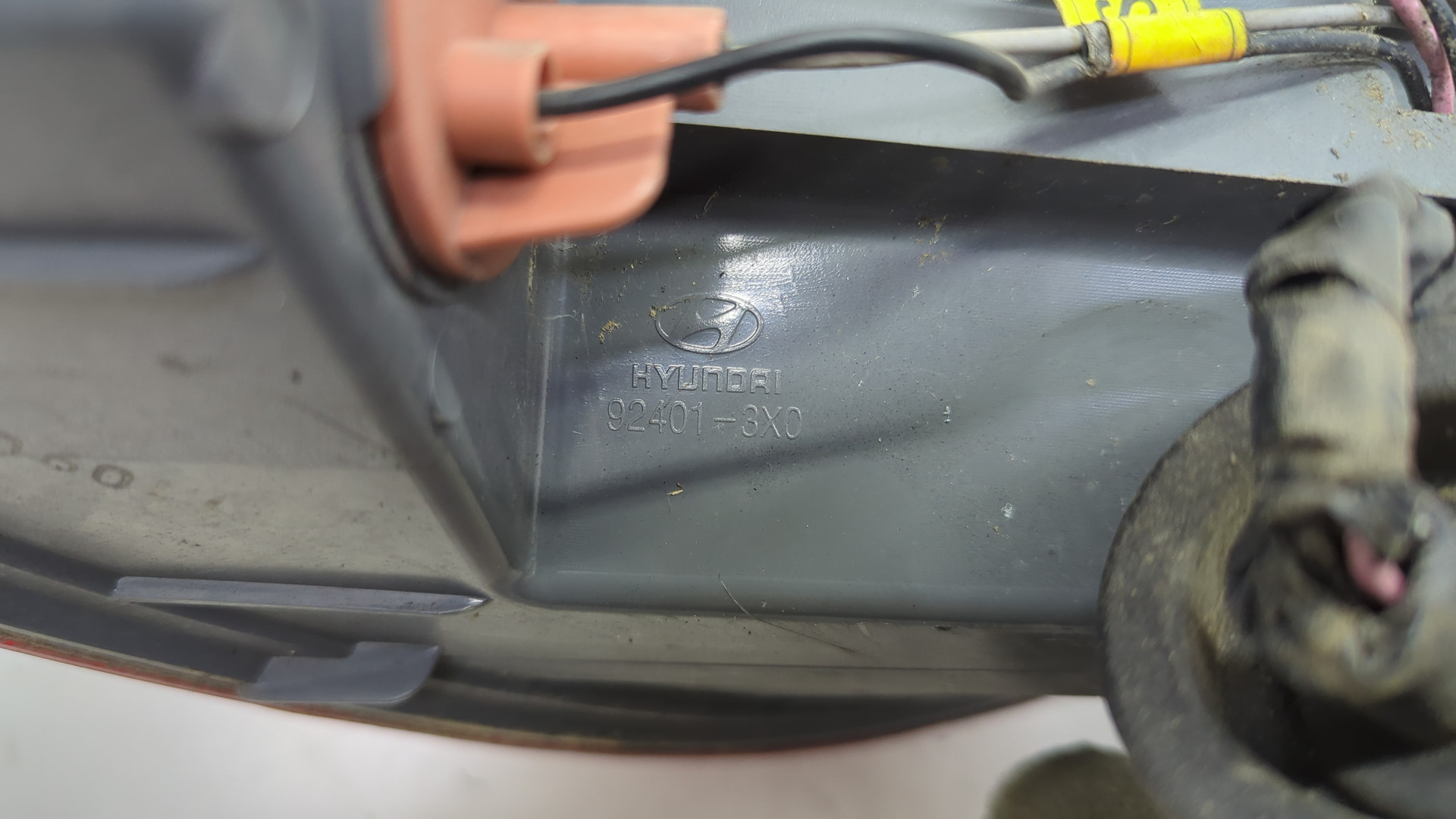 Фонарь задний левый