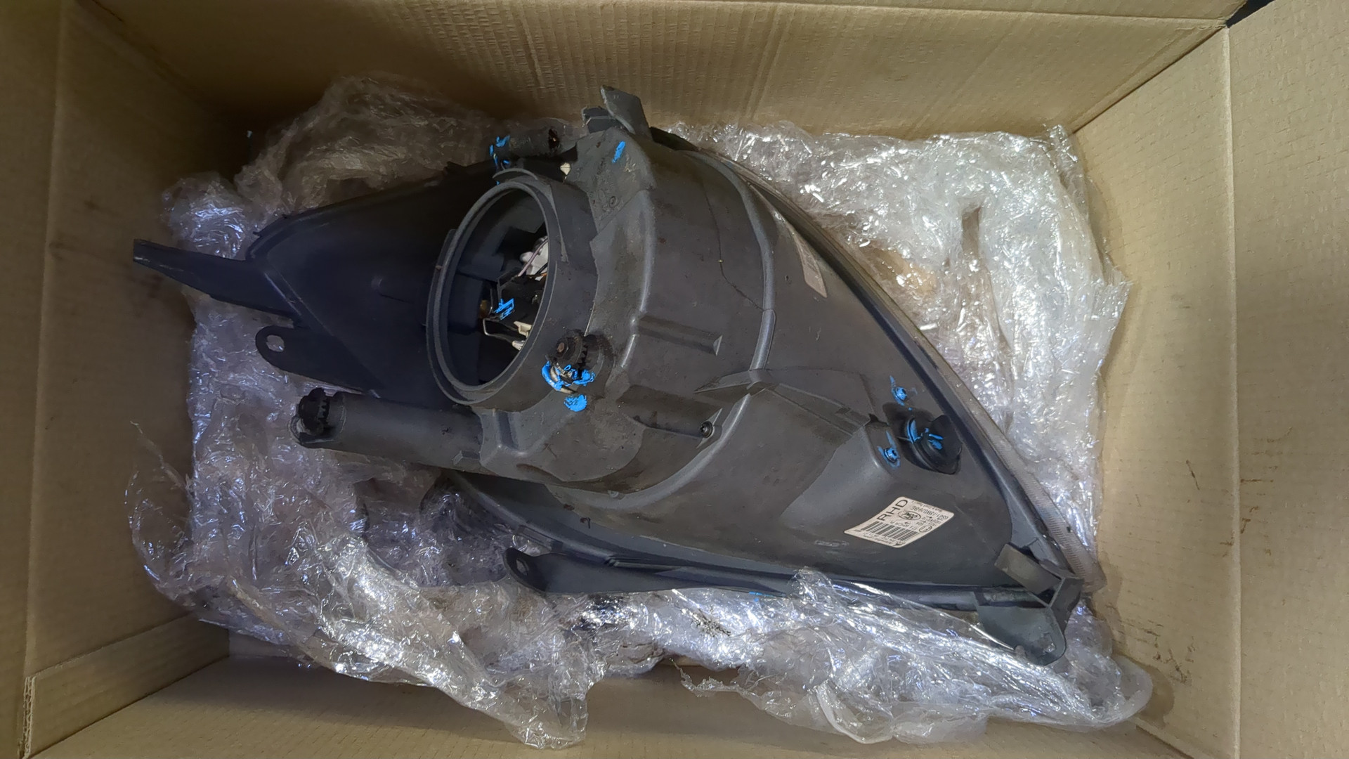 Фара правая