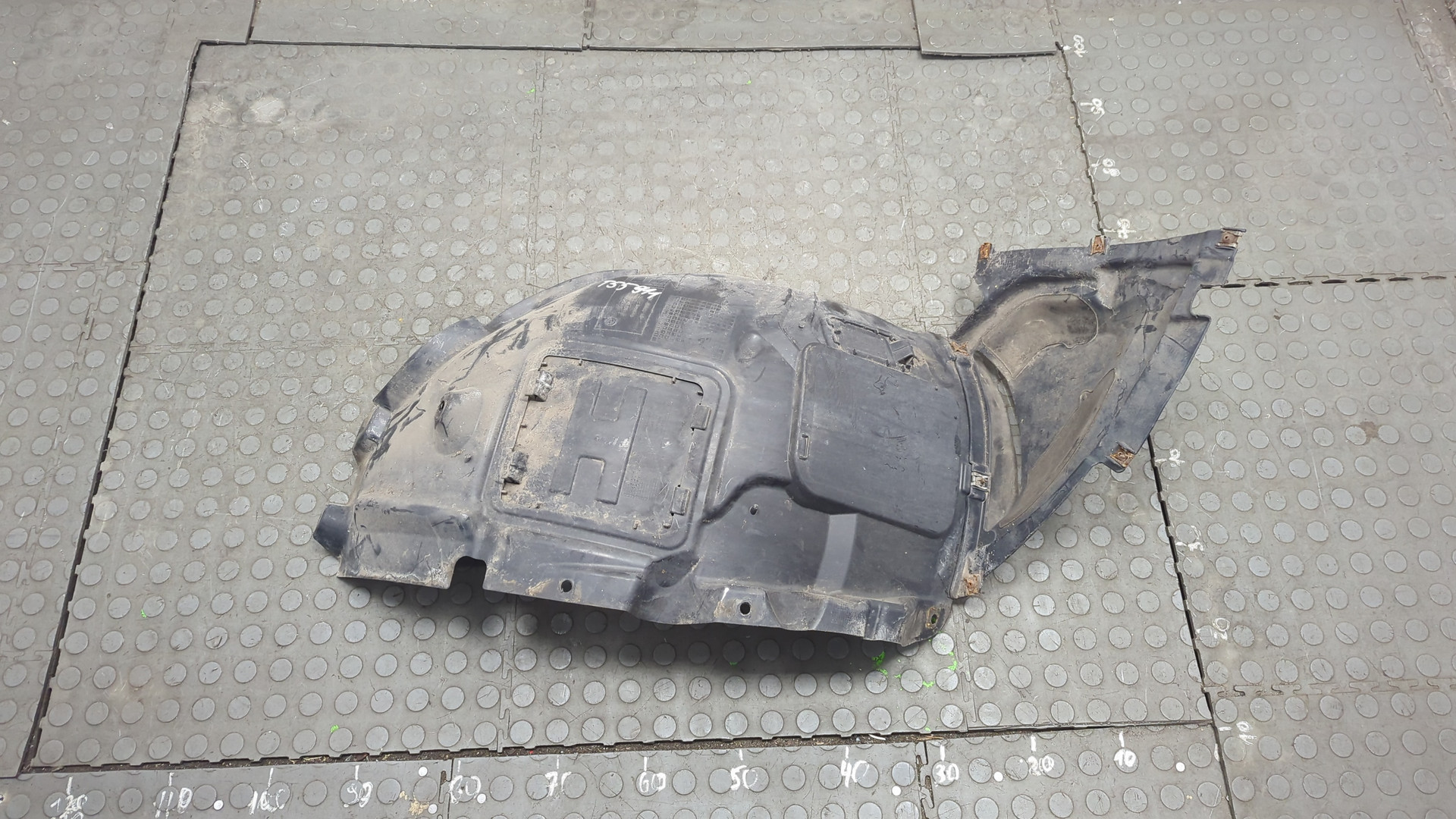 Локер передний правый