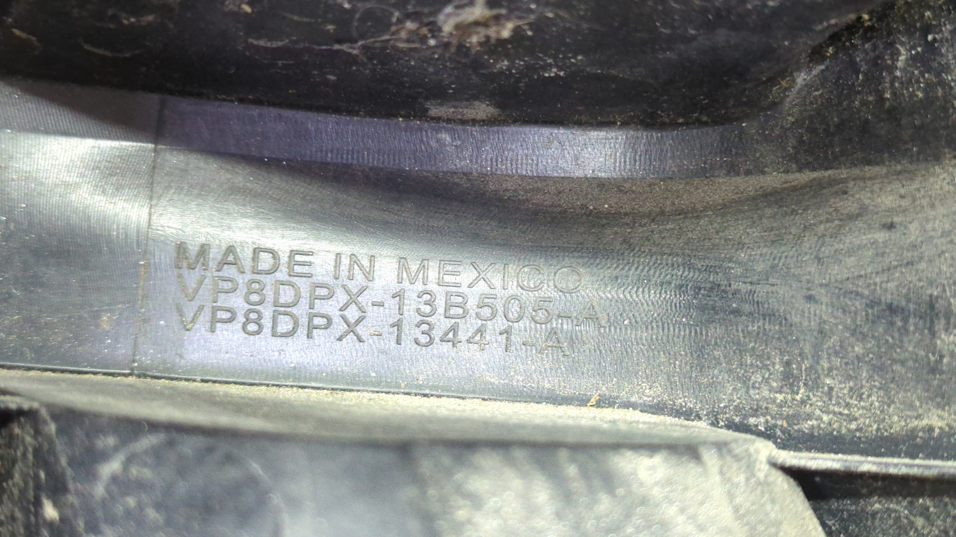 Фонарь задний левый