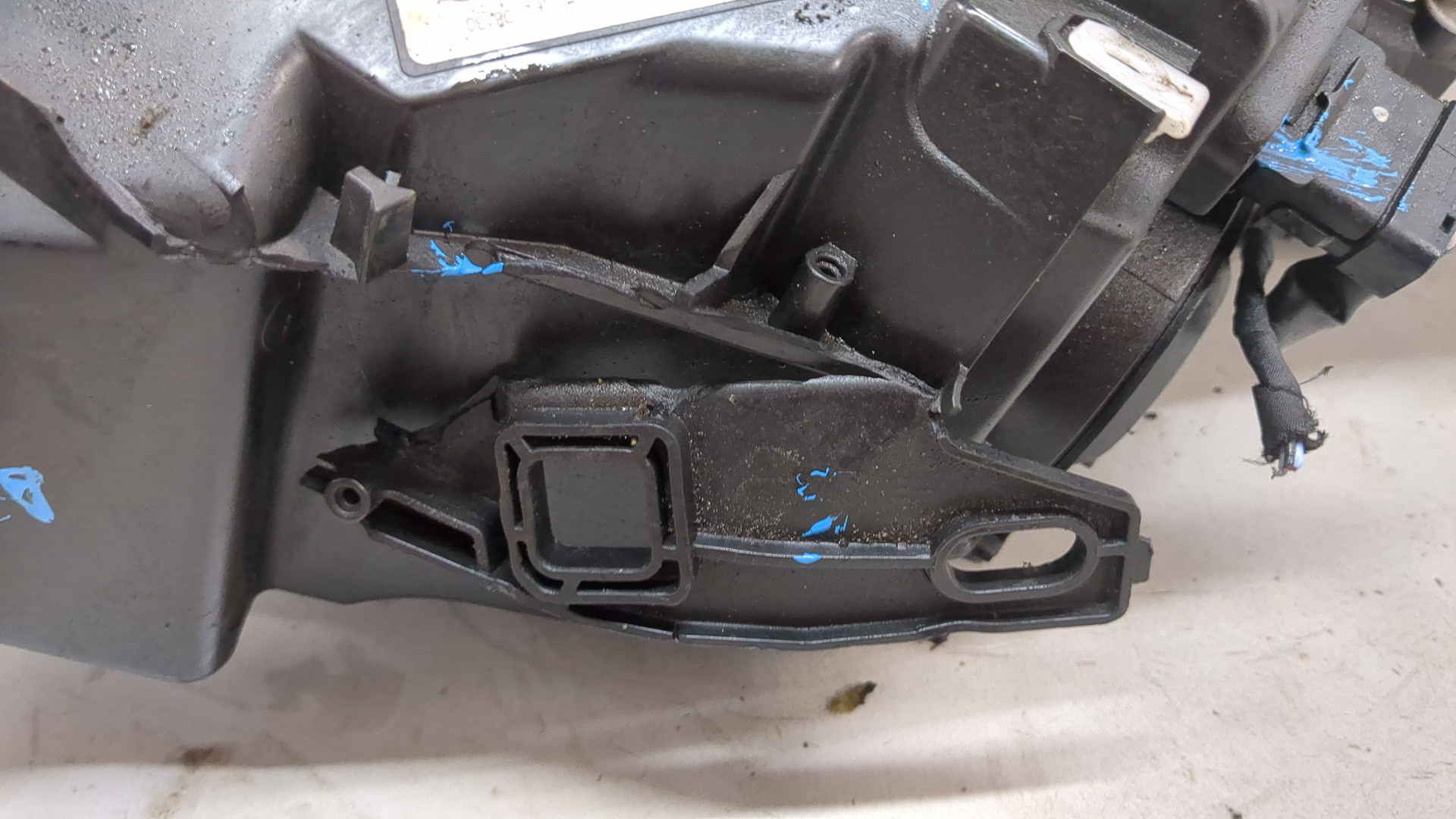 Фара правая