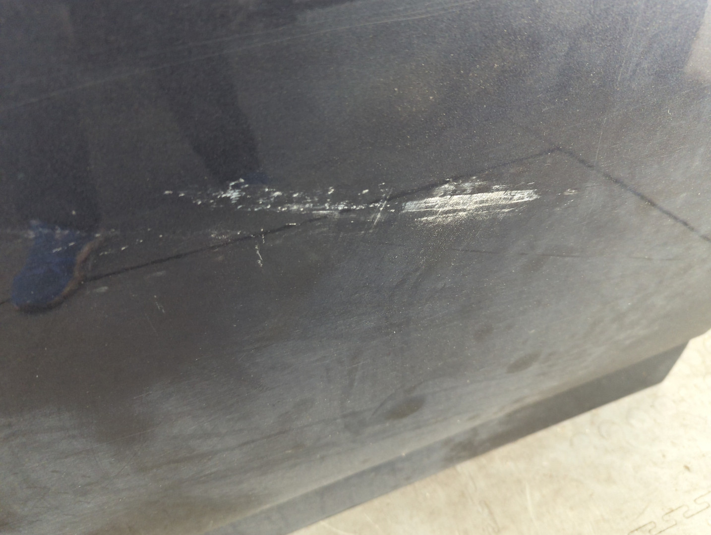 Дверь передняя левая