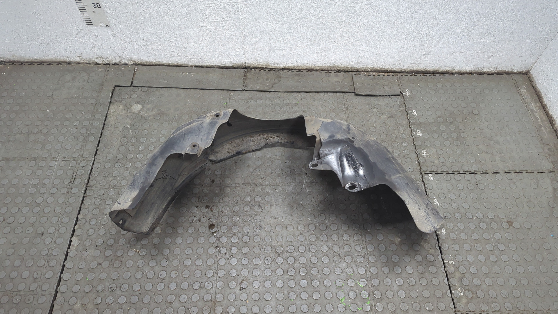 Локер передний правый