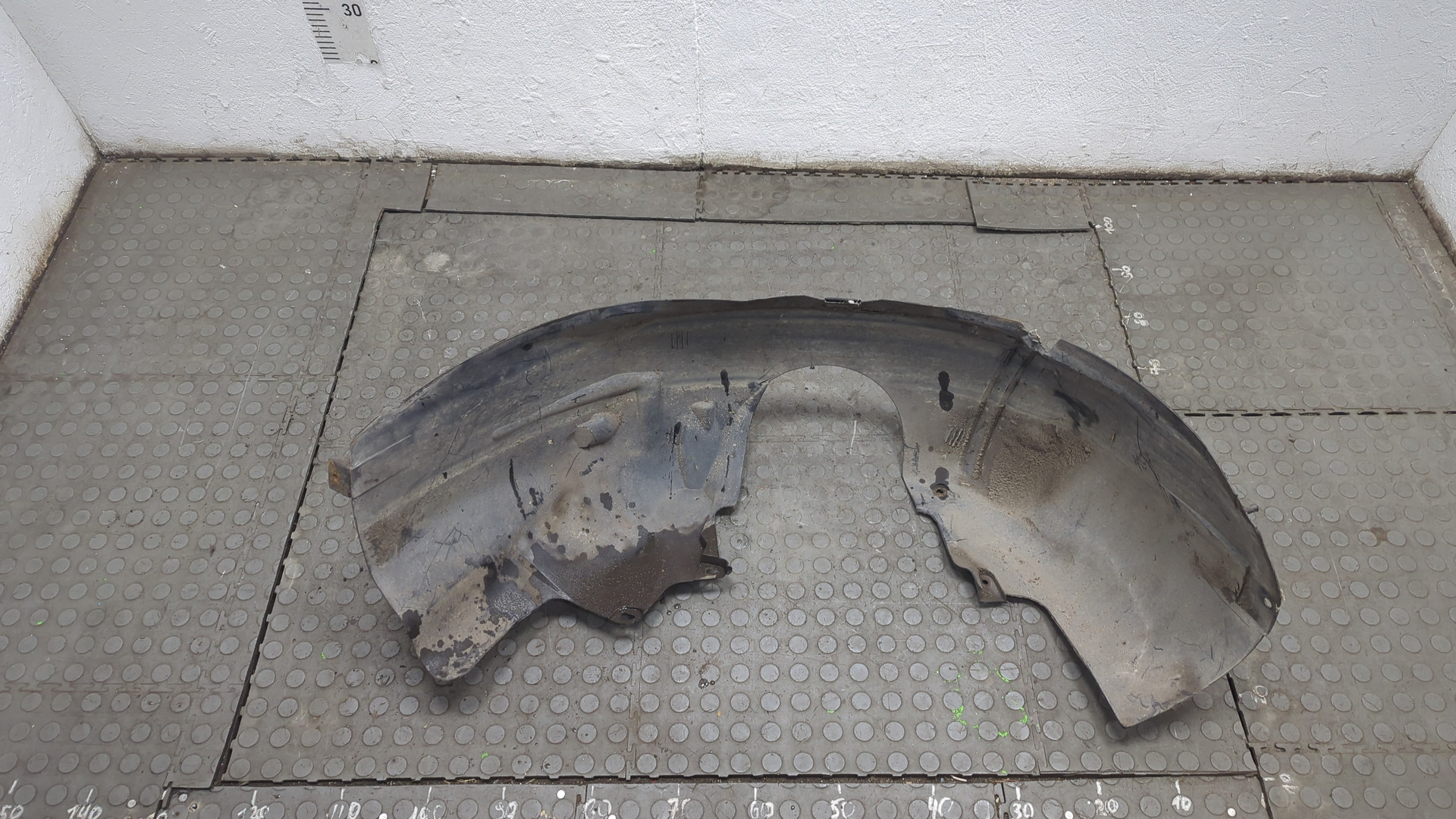 Локер передний правый