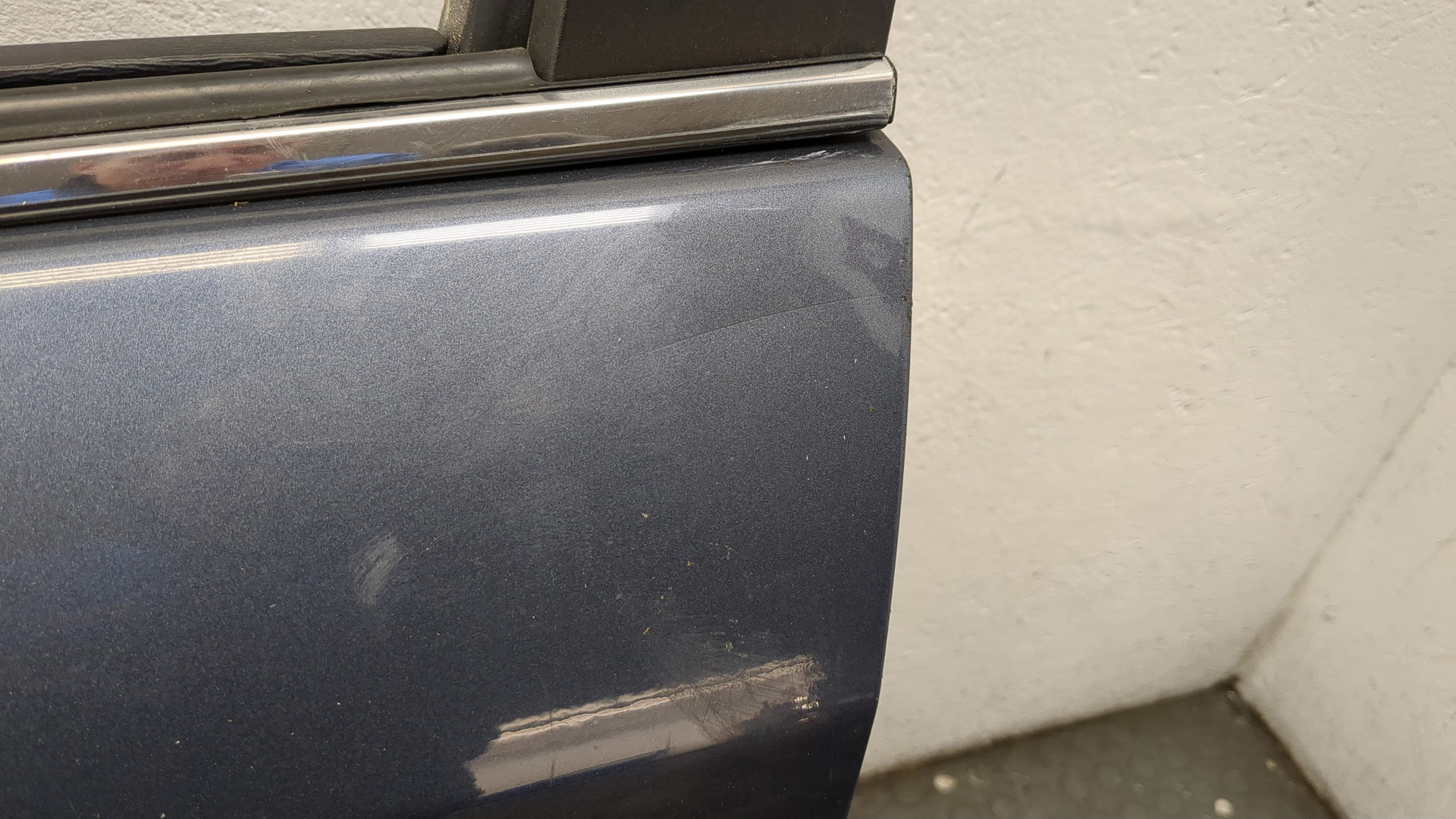 Дверь передняя левая