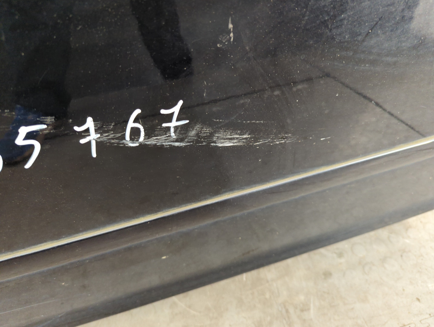 Дверь передняя левая