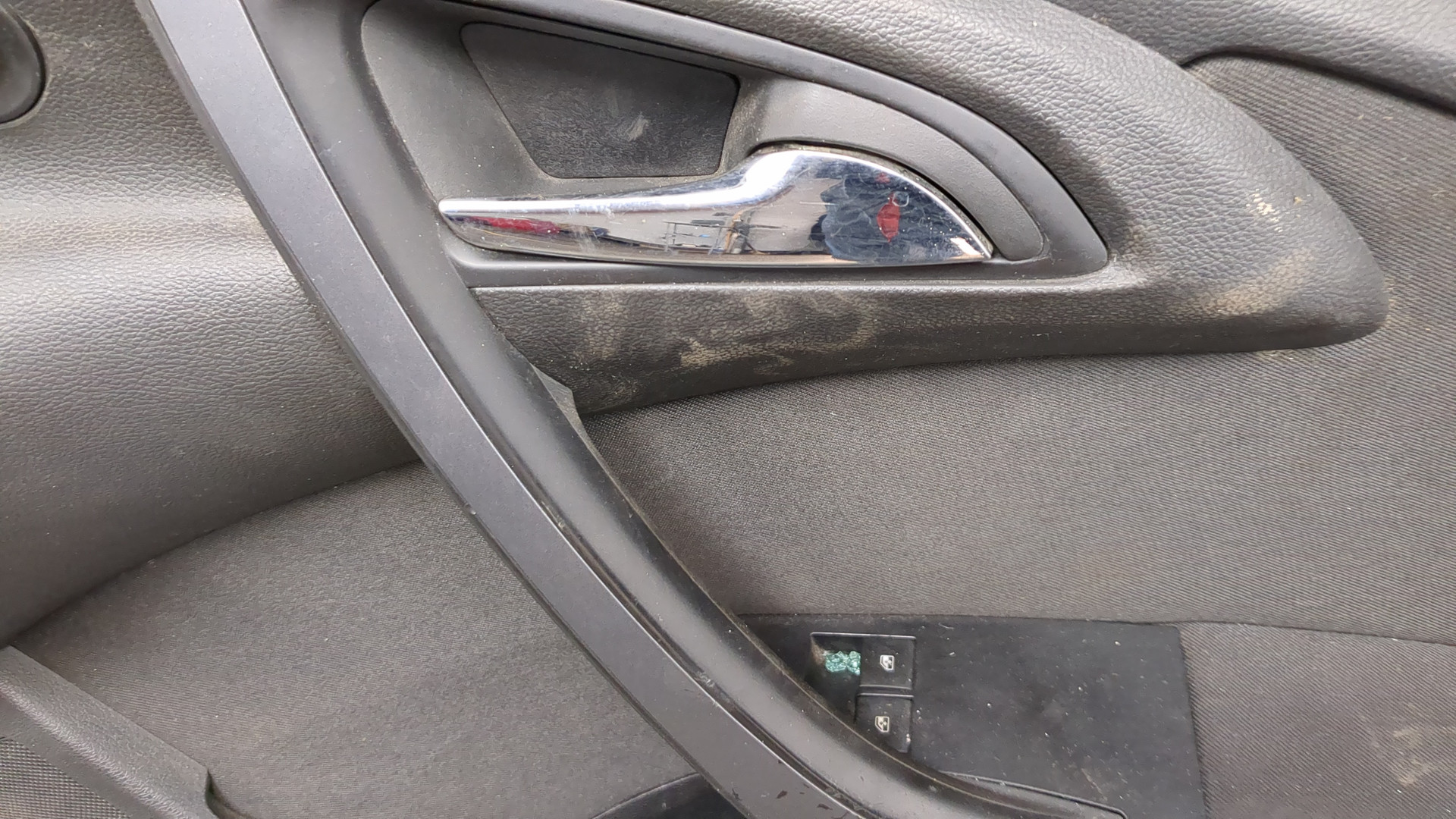 Дверь передняя правая