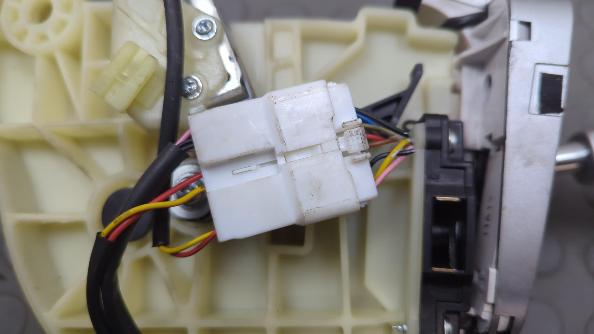 Кулиса МКПП / АКПП