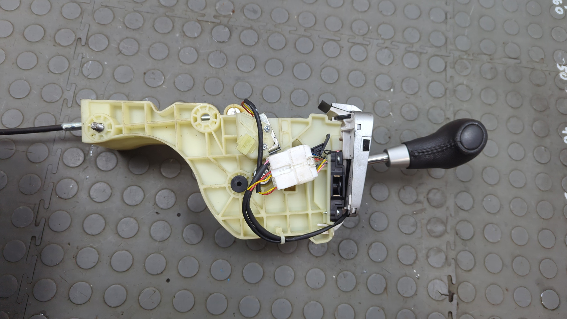 Кулиса МКПП / АКПП