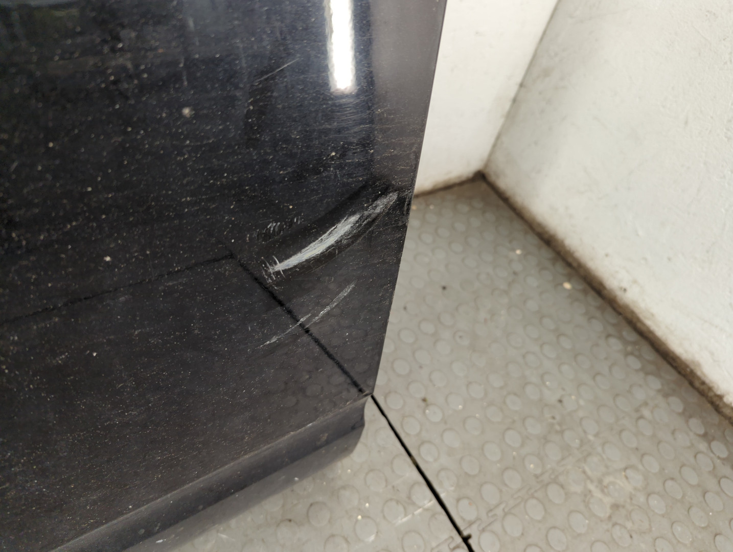 Дверь передняя левая